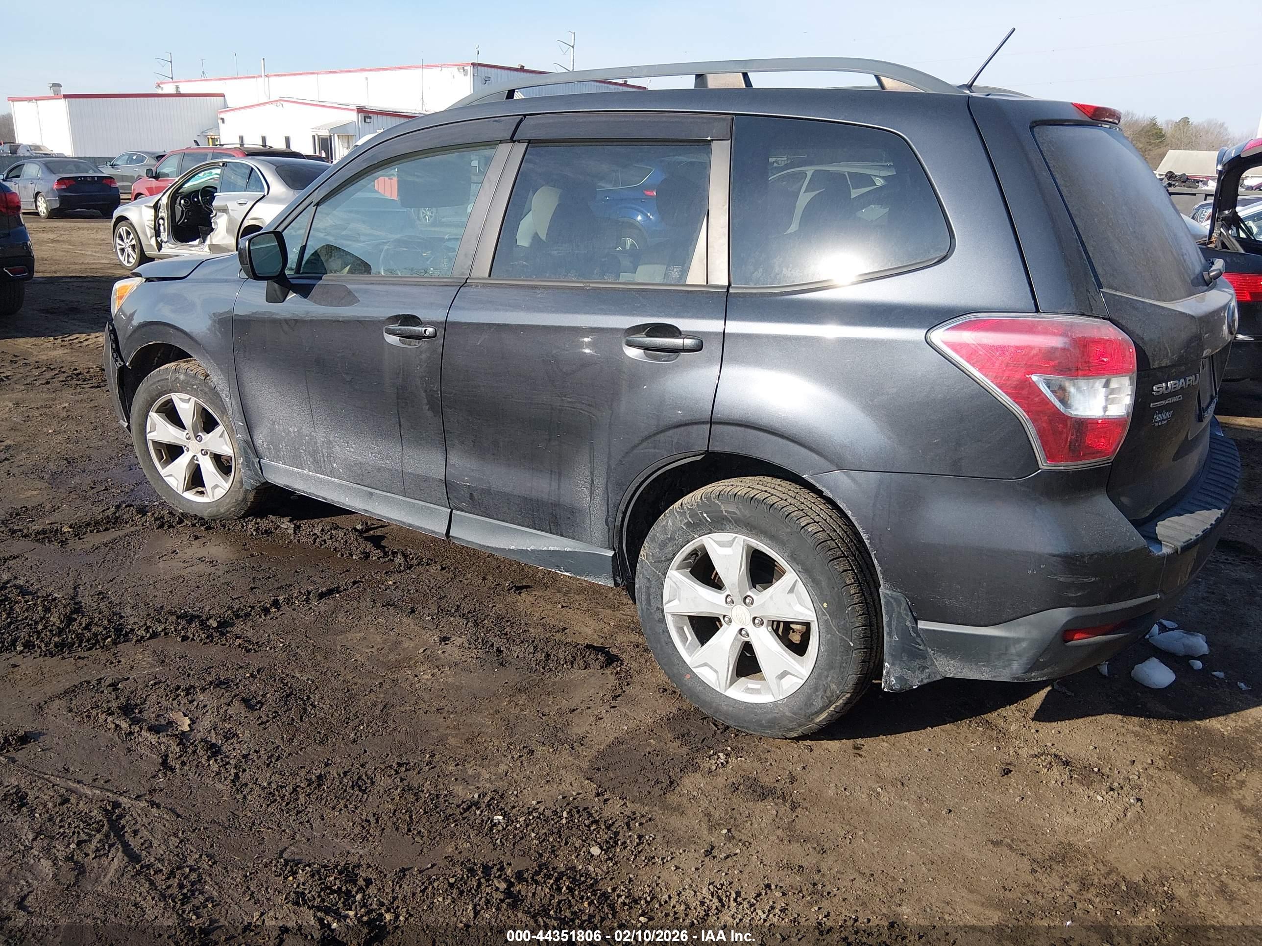 SUBARU FORESTER image 3