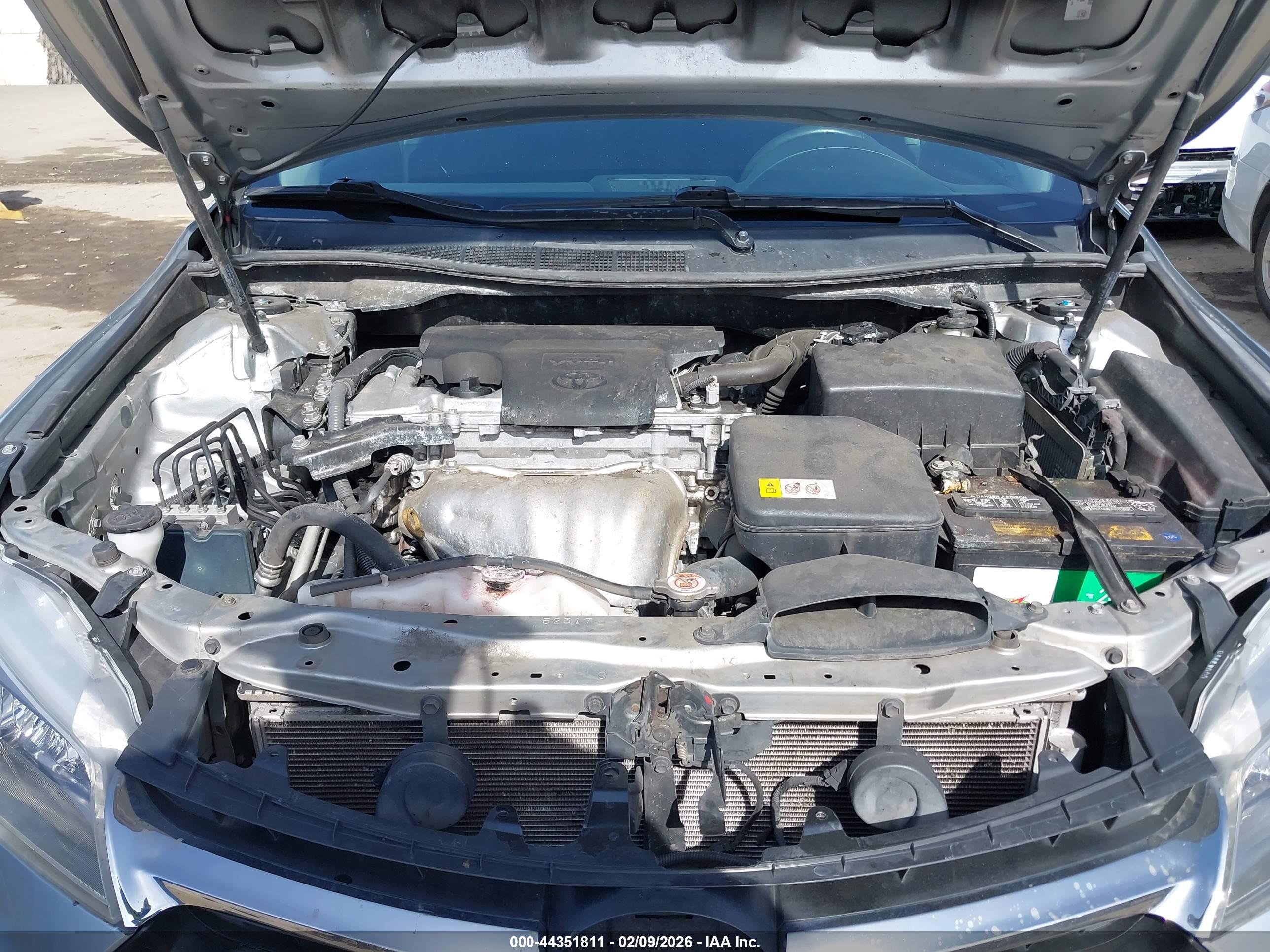 TOYOTA CAMRY image 10