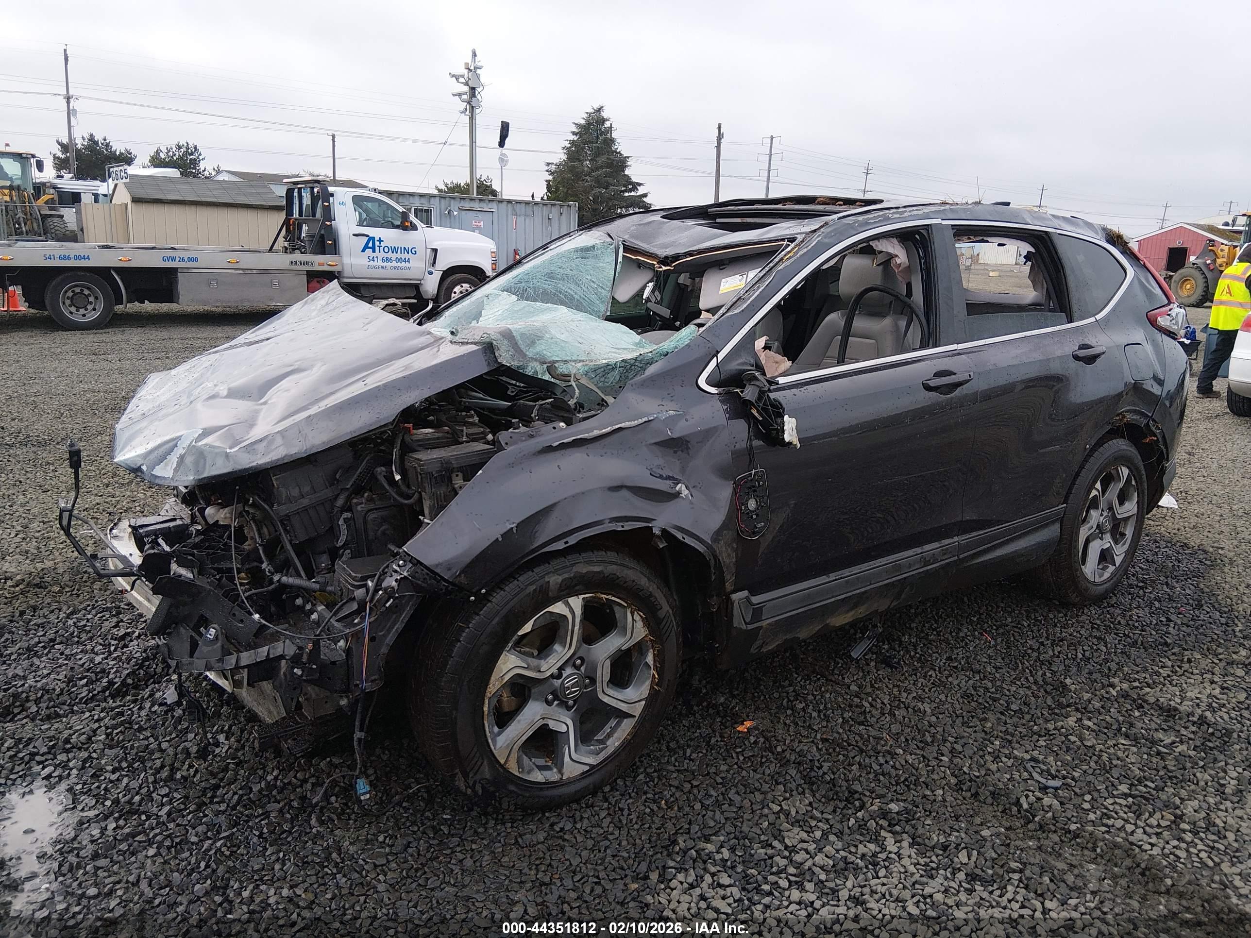 HONDA CR-V image 2