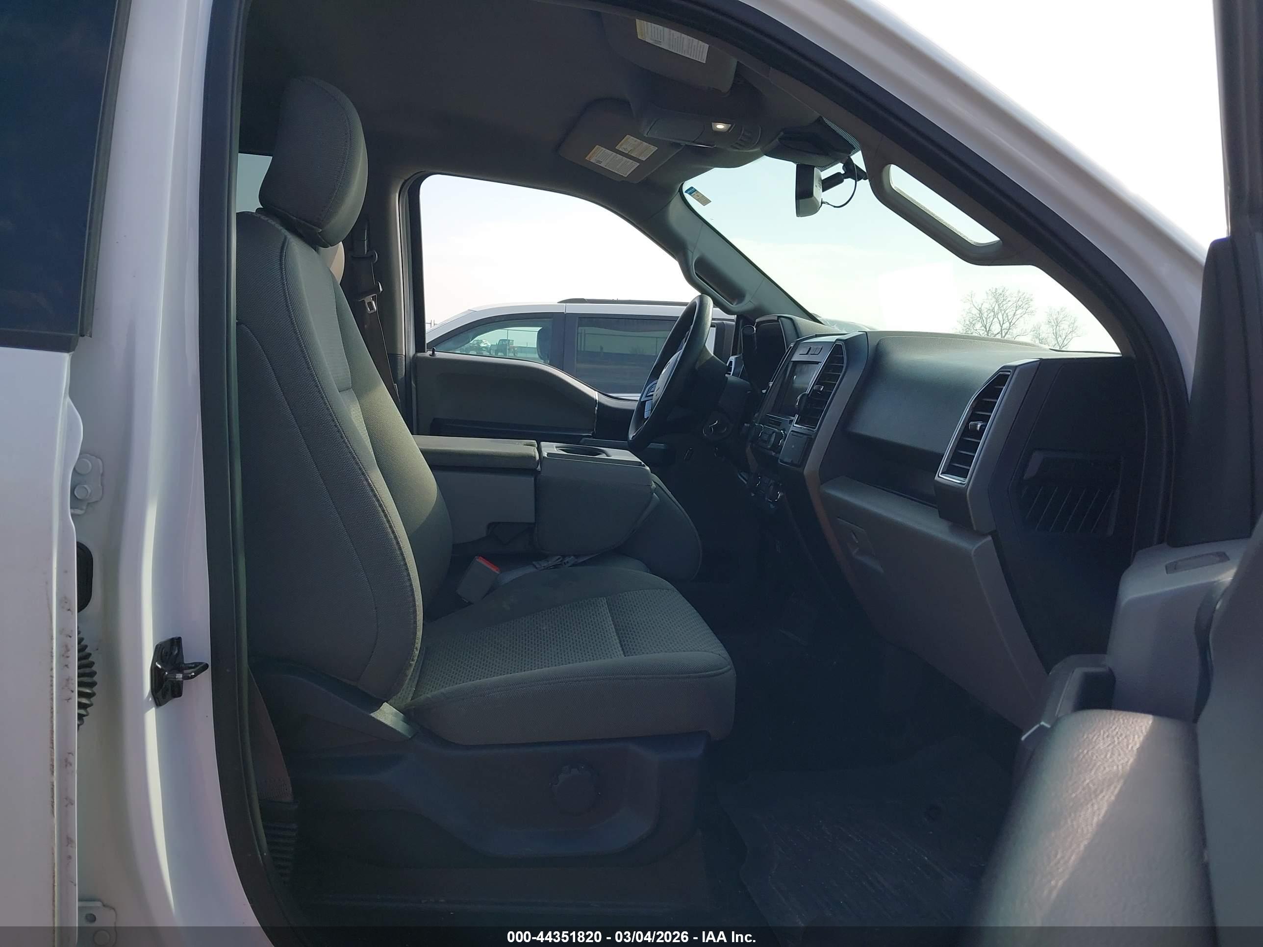 FORD F-150 image 5