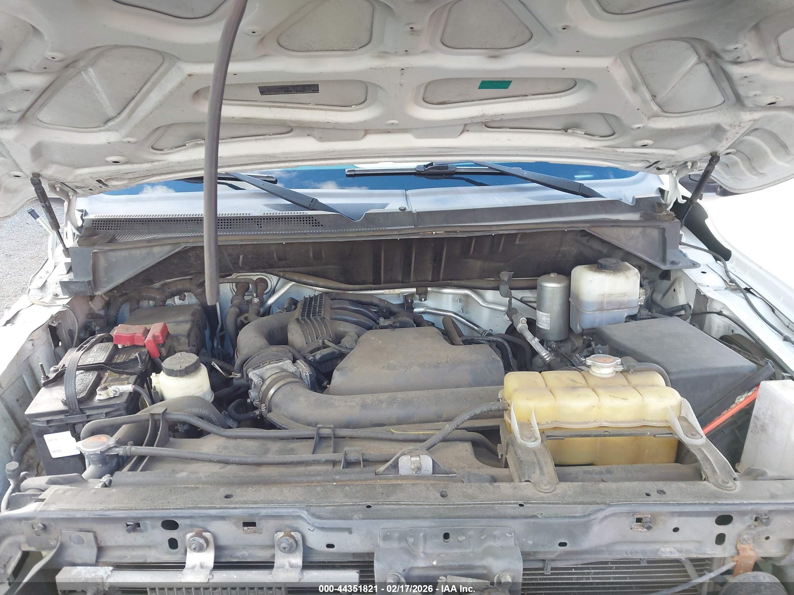 NISSAN NV image 10