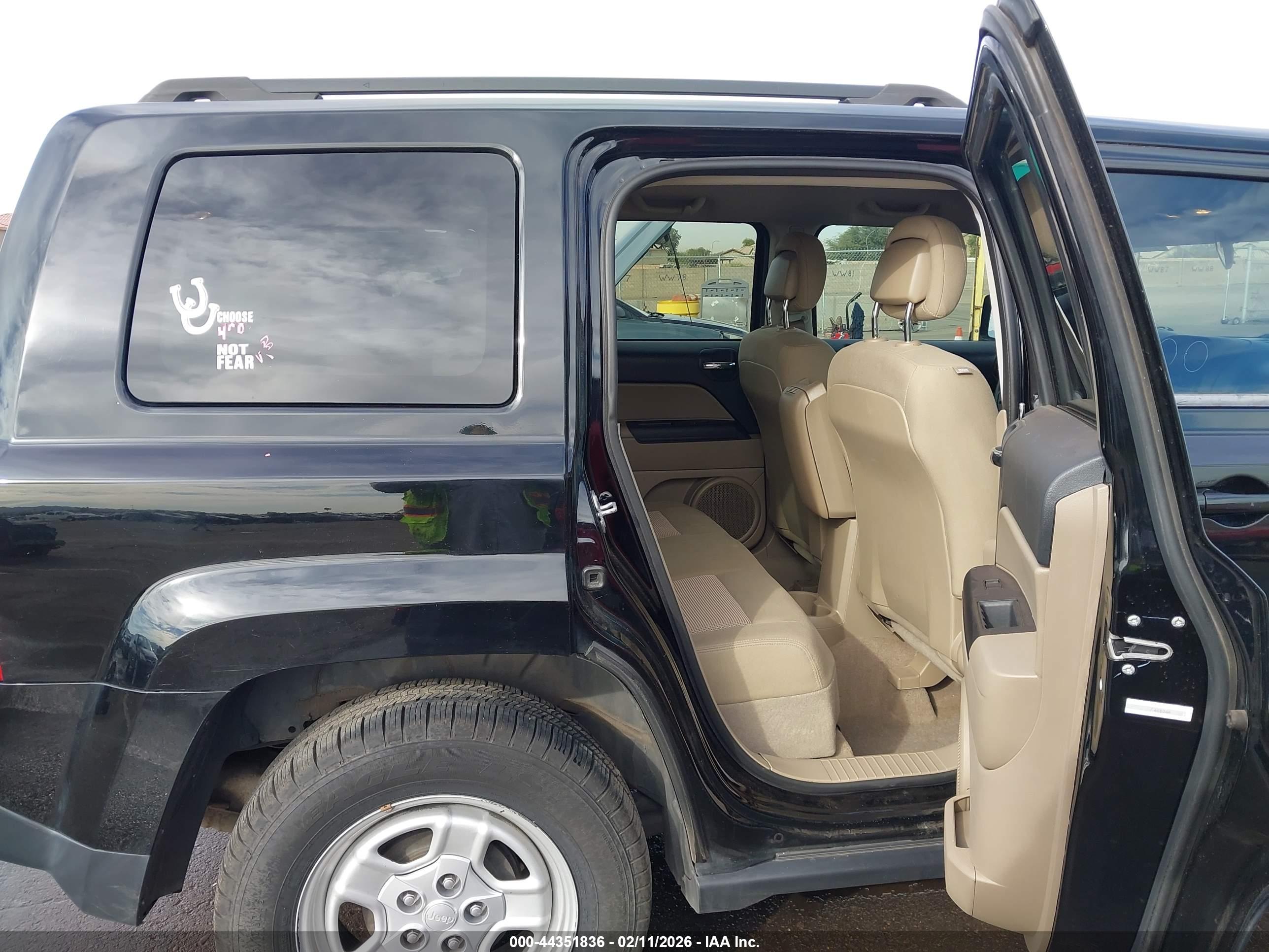 JEEP PATRIOT image 8