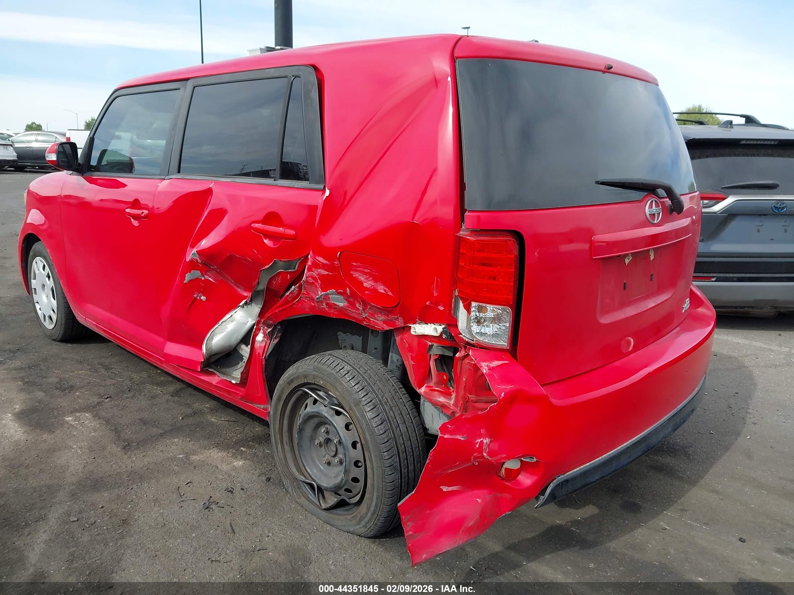 SCION XB image 3