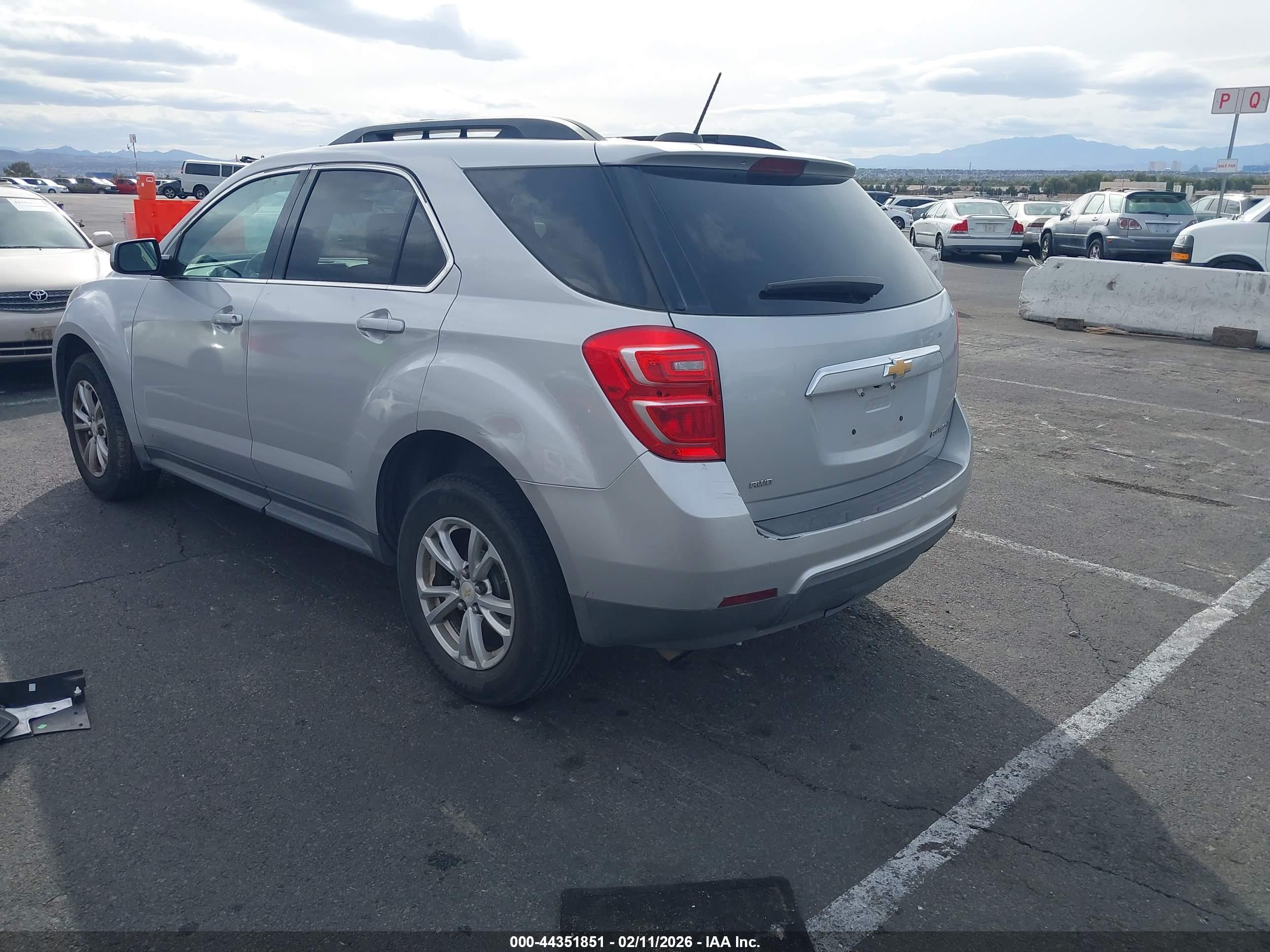 CHEVROLET EQUINOX image 3