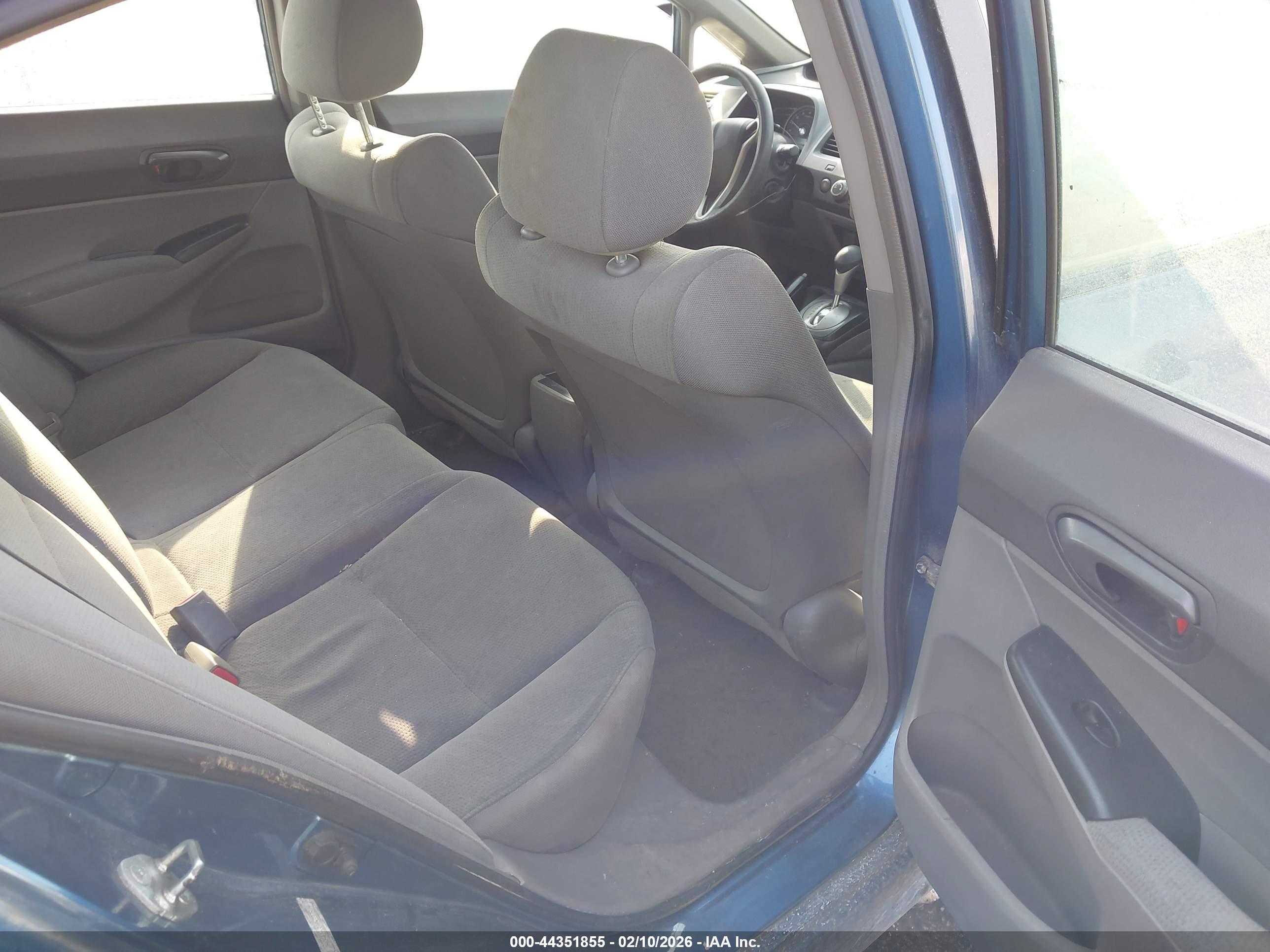 HONDA CIVIC image 8