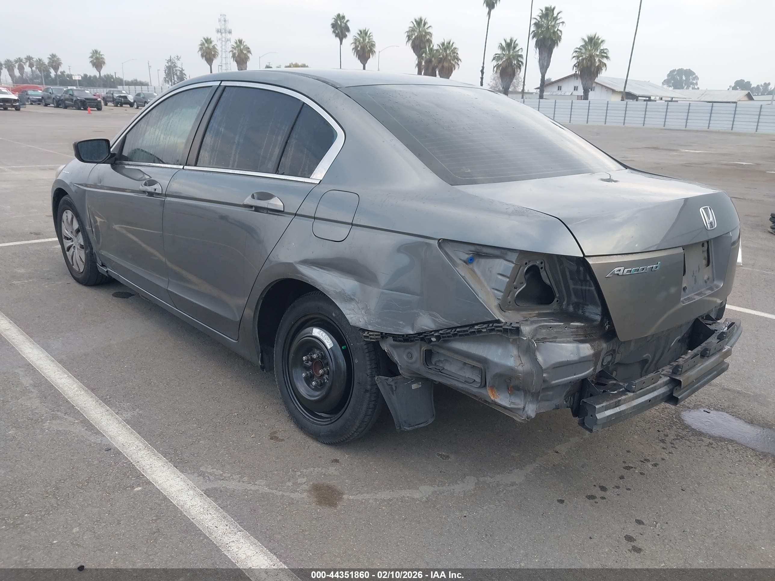 HONDA ACCORD image 3