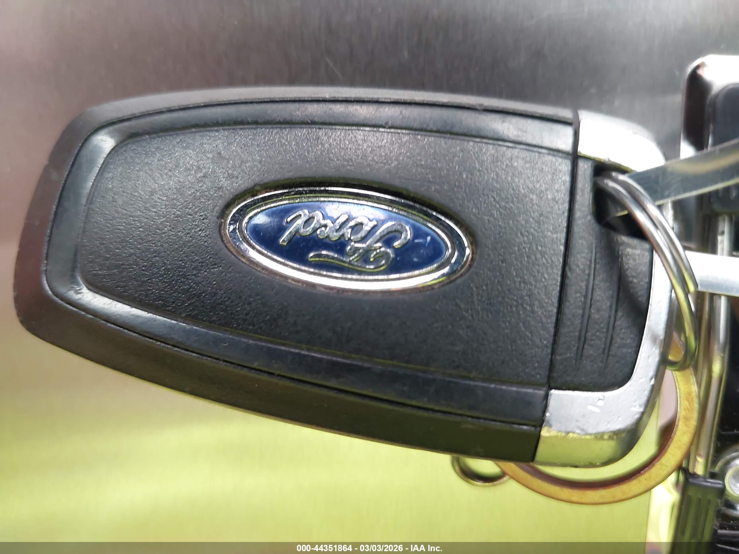 FORD EDGE image 11