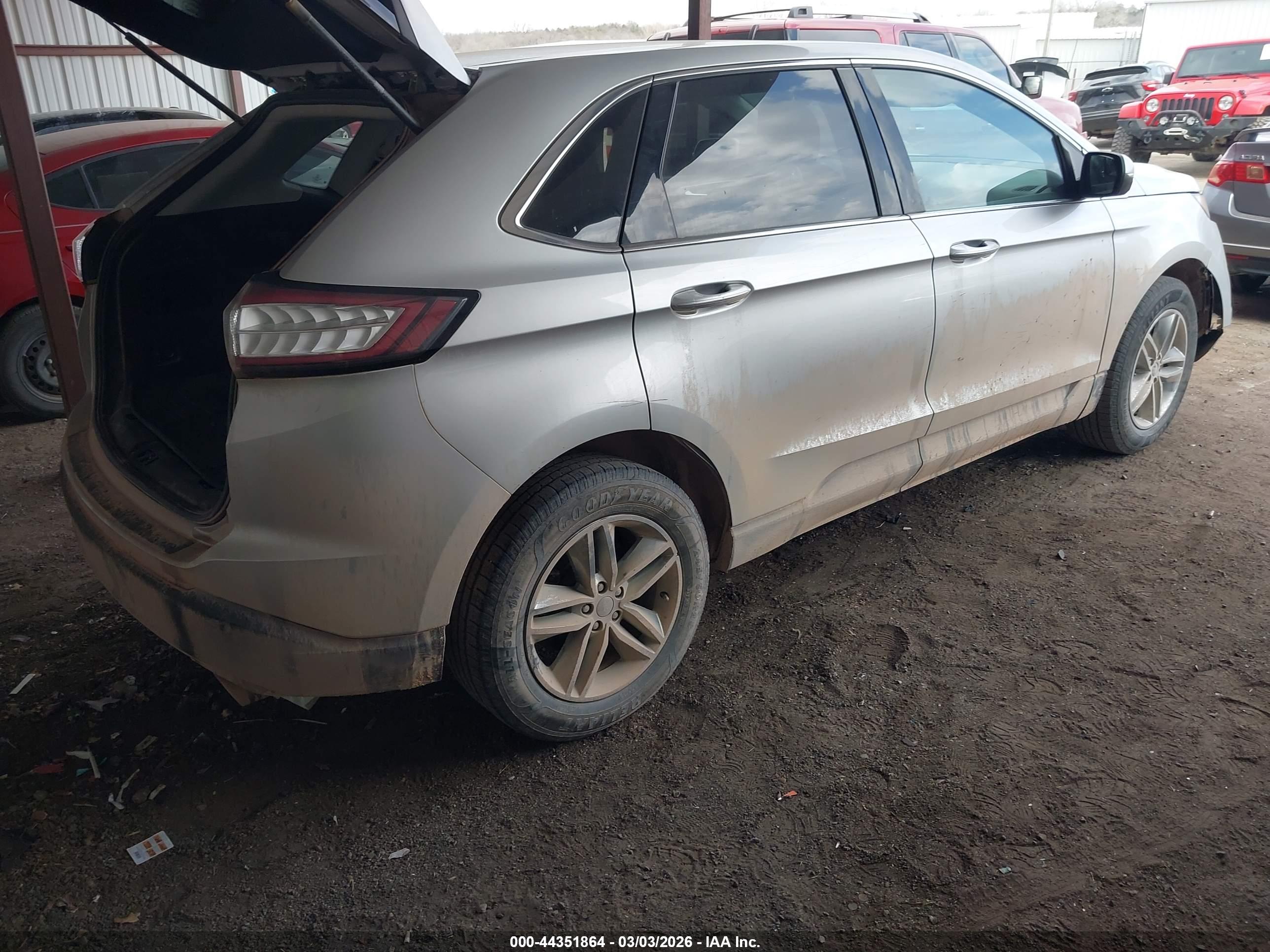 FORD EDGE image 4