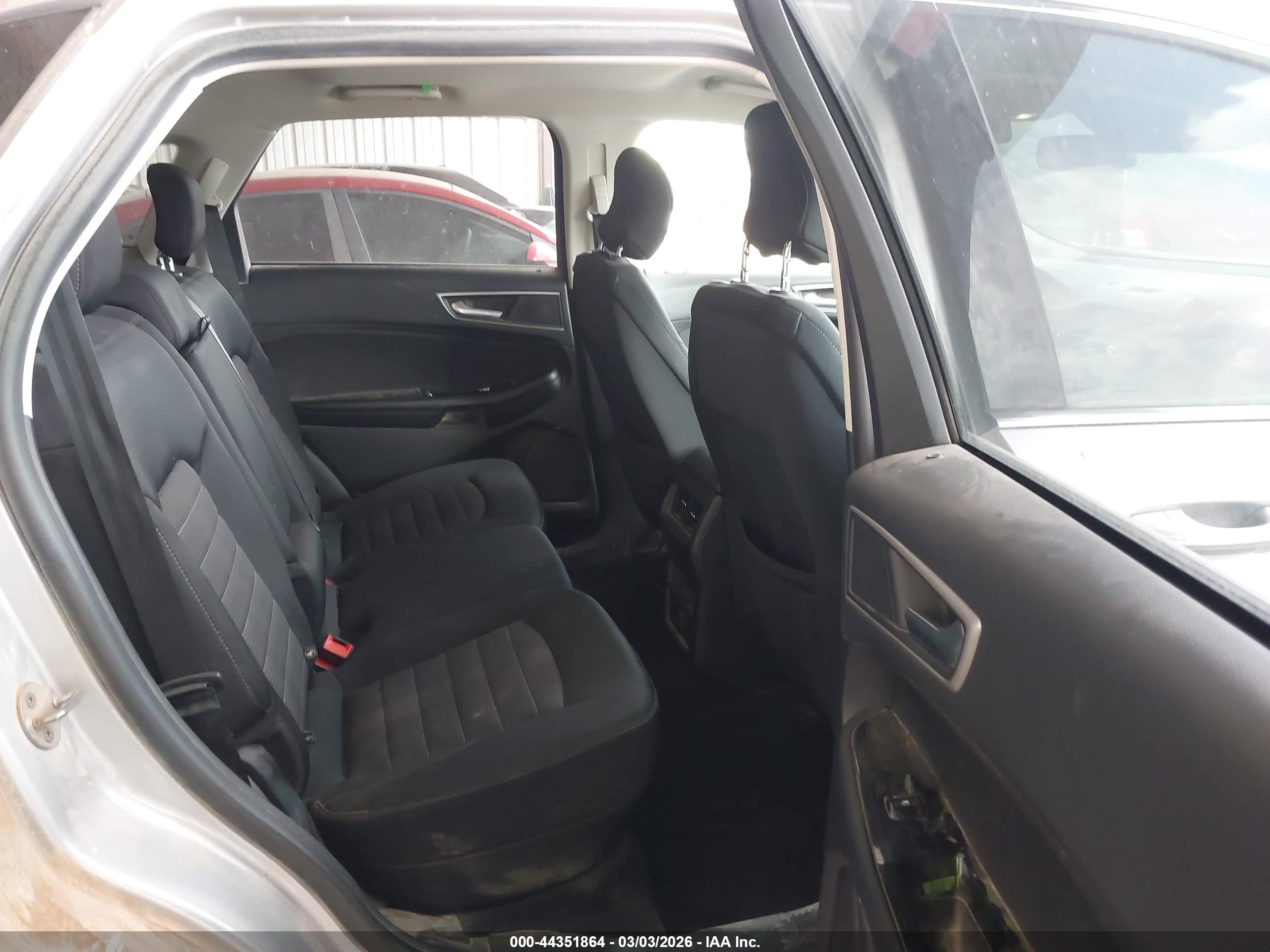 FORD EDGE image 8