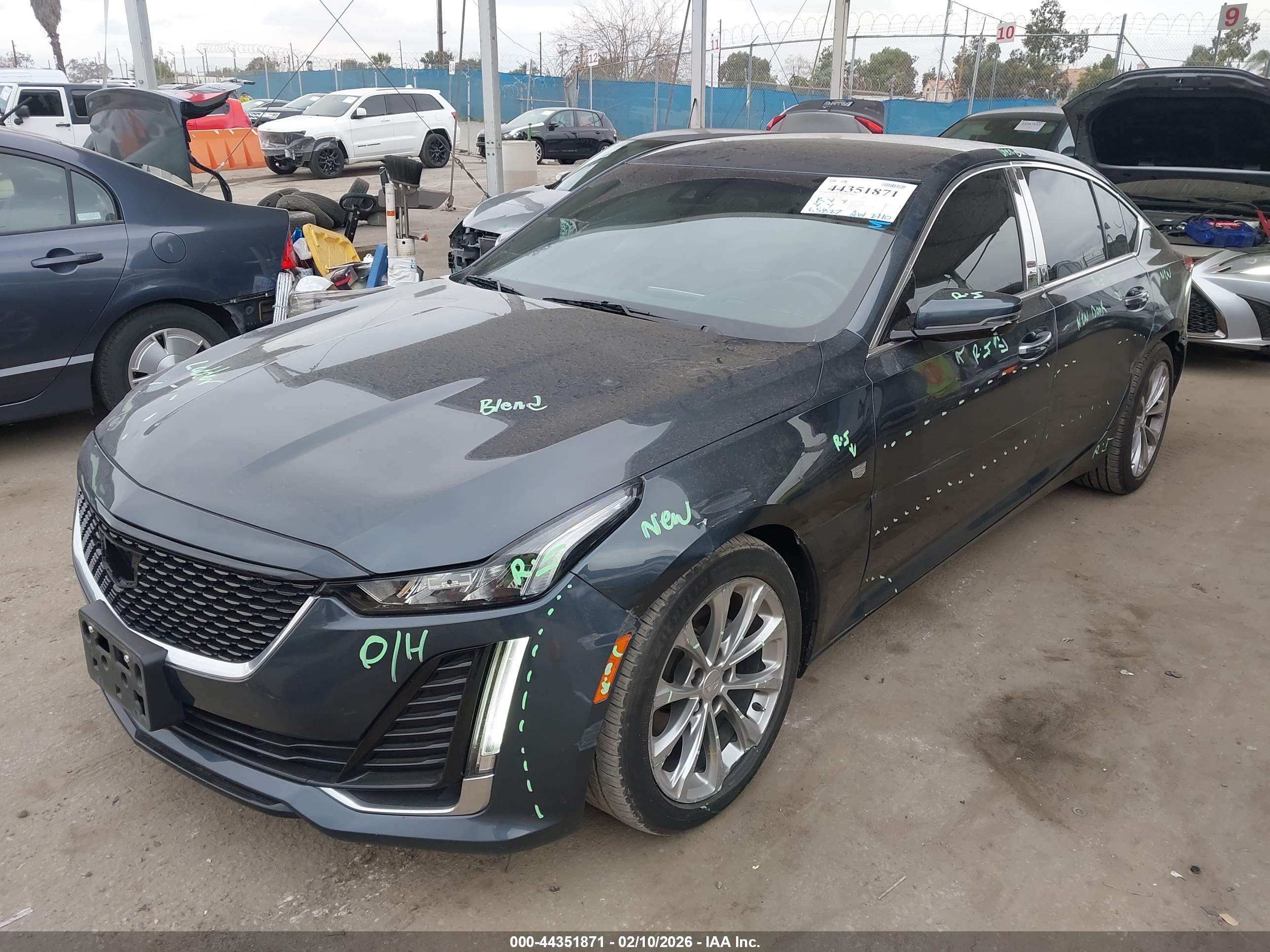 CADILLAC CT5 image 2