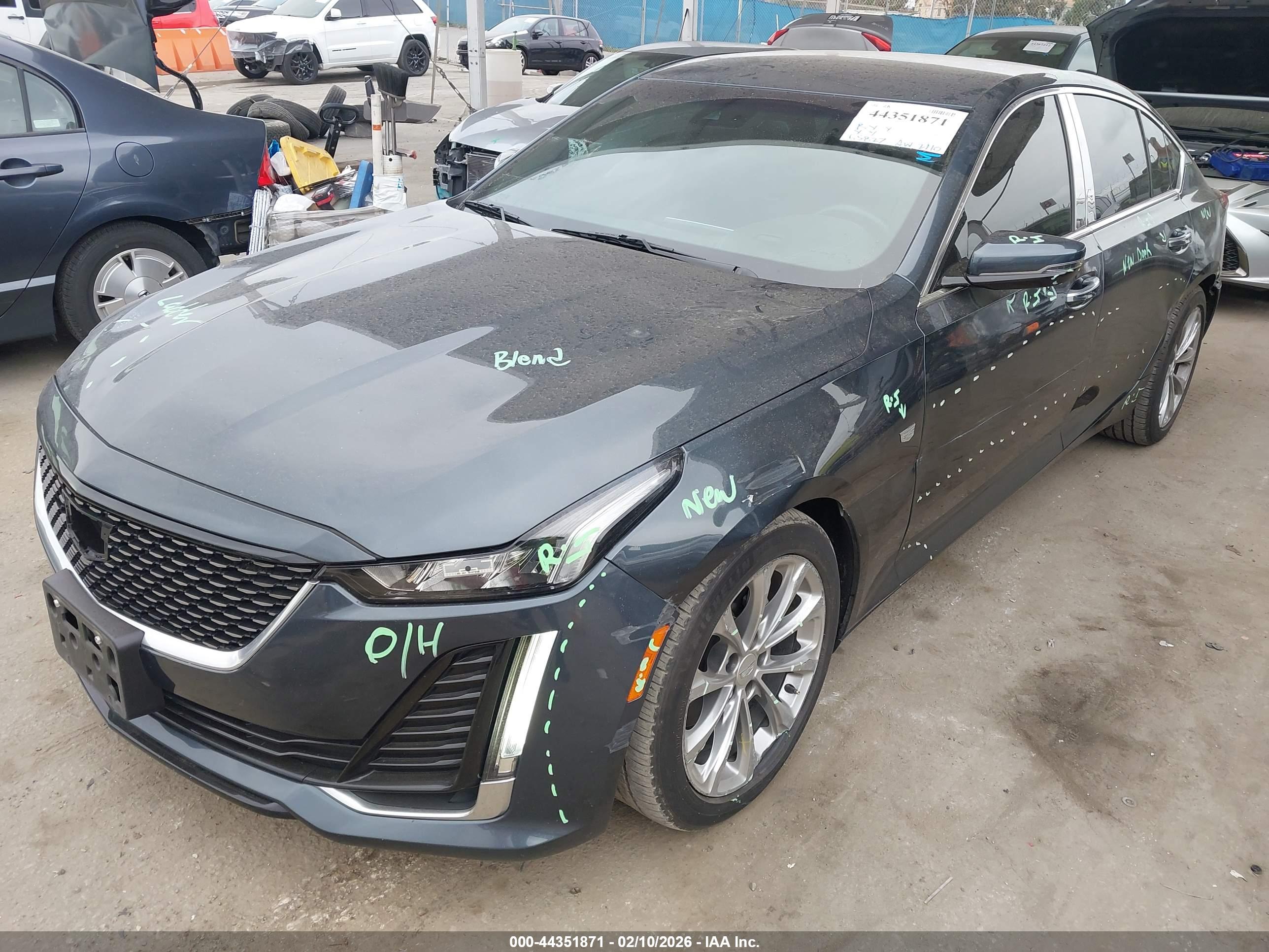 CADILLAC CT5 image 6