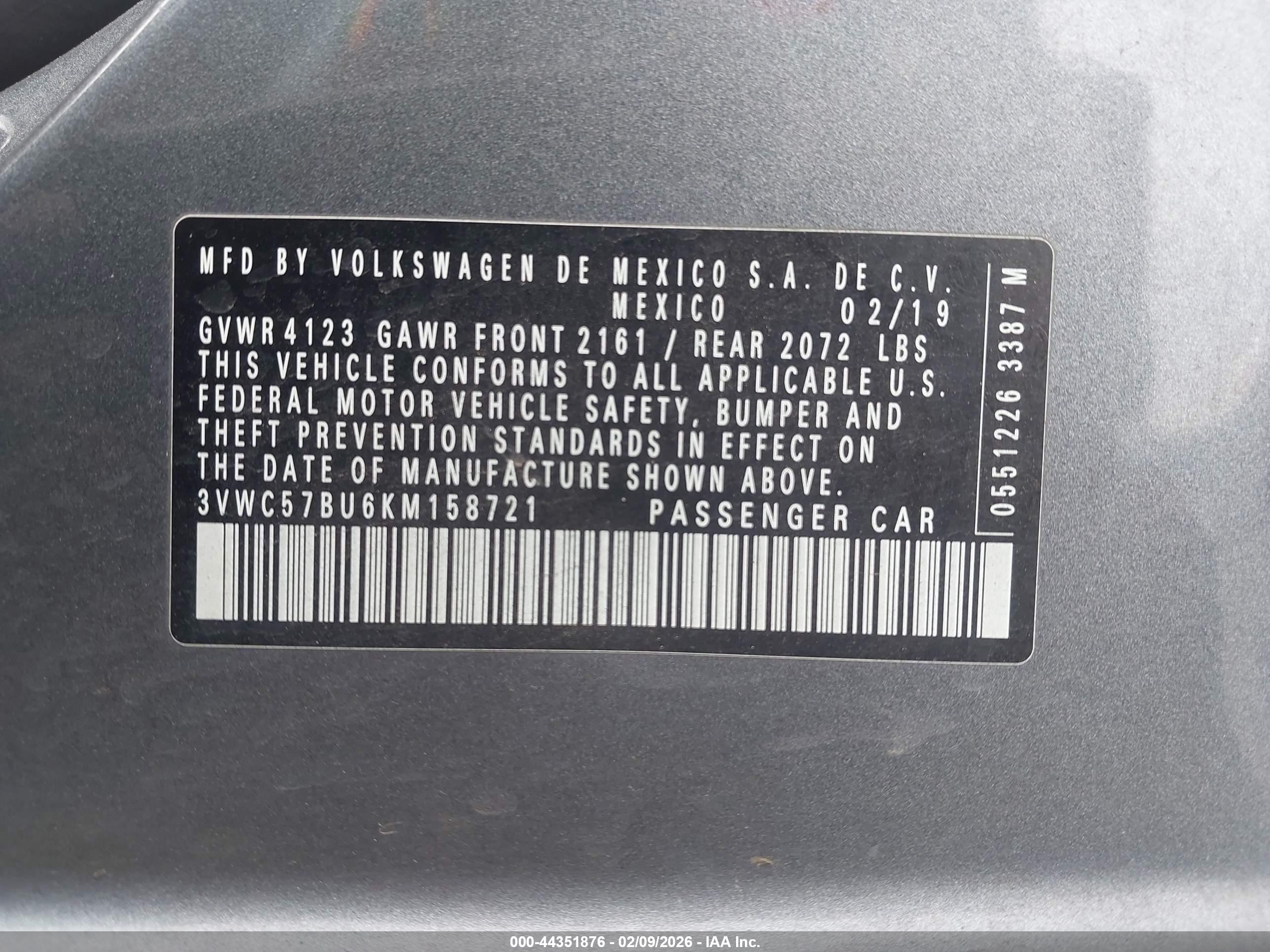 VOLKSWAGEN JETTA image 9