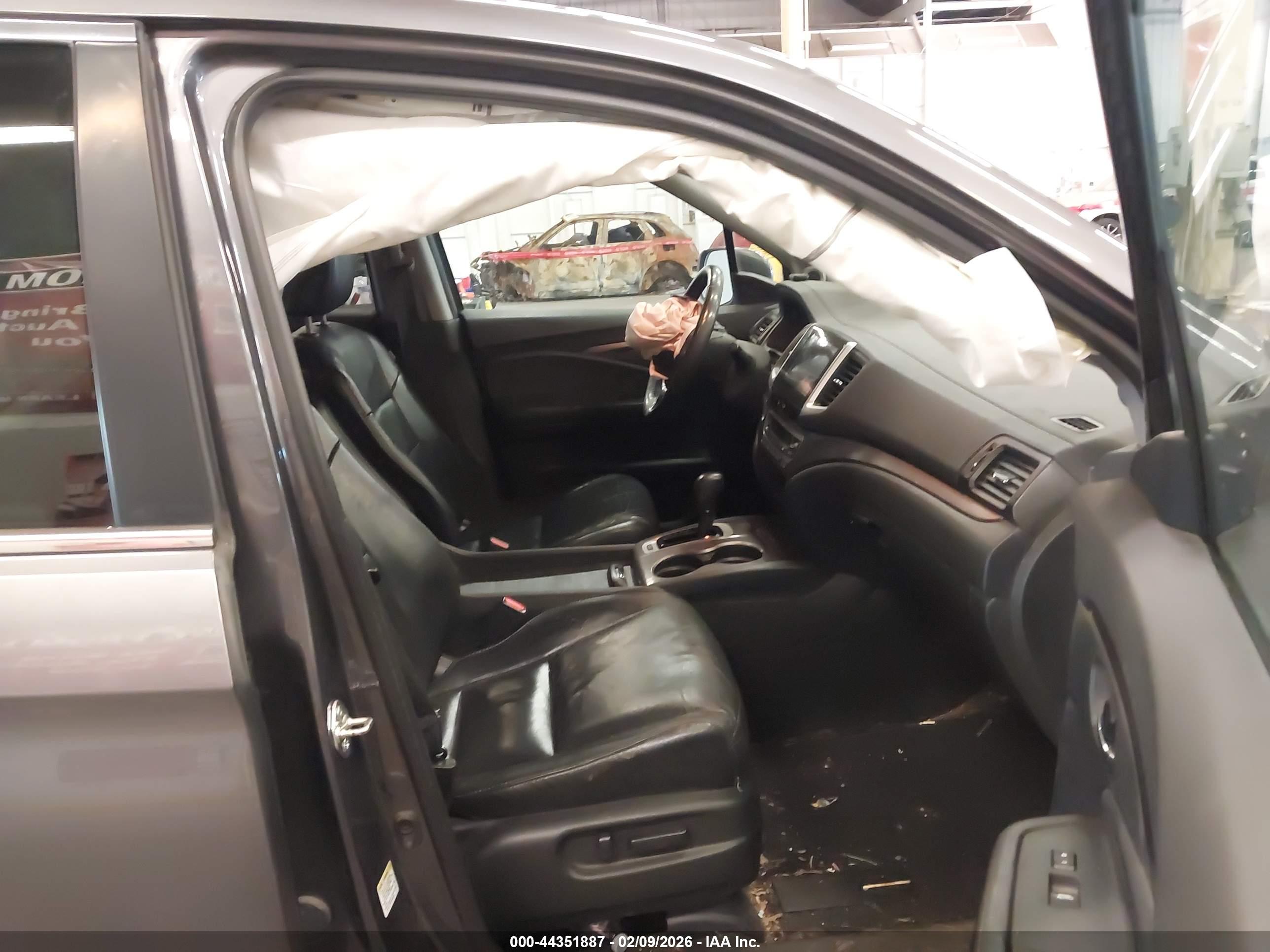 HONDA PILOT image 5