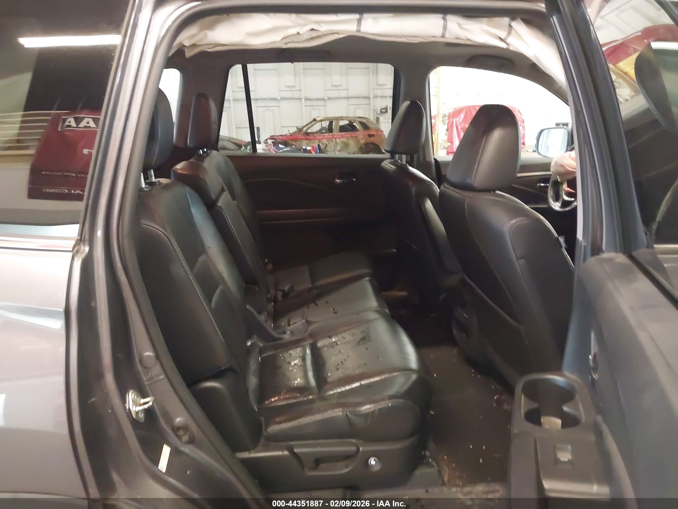 HONDA PILOT image 8