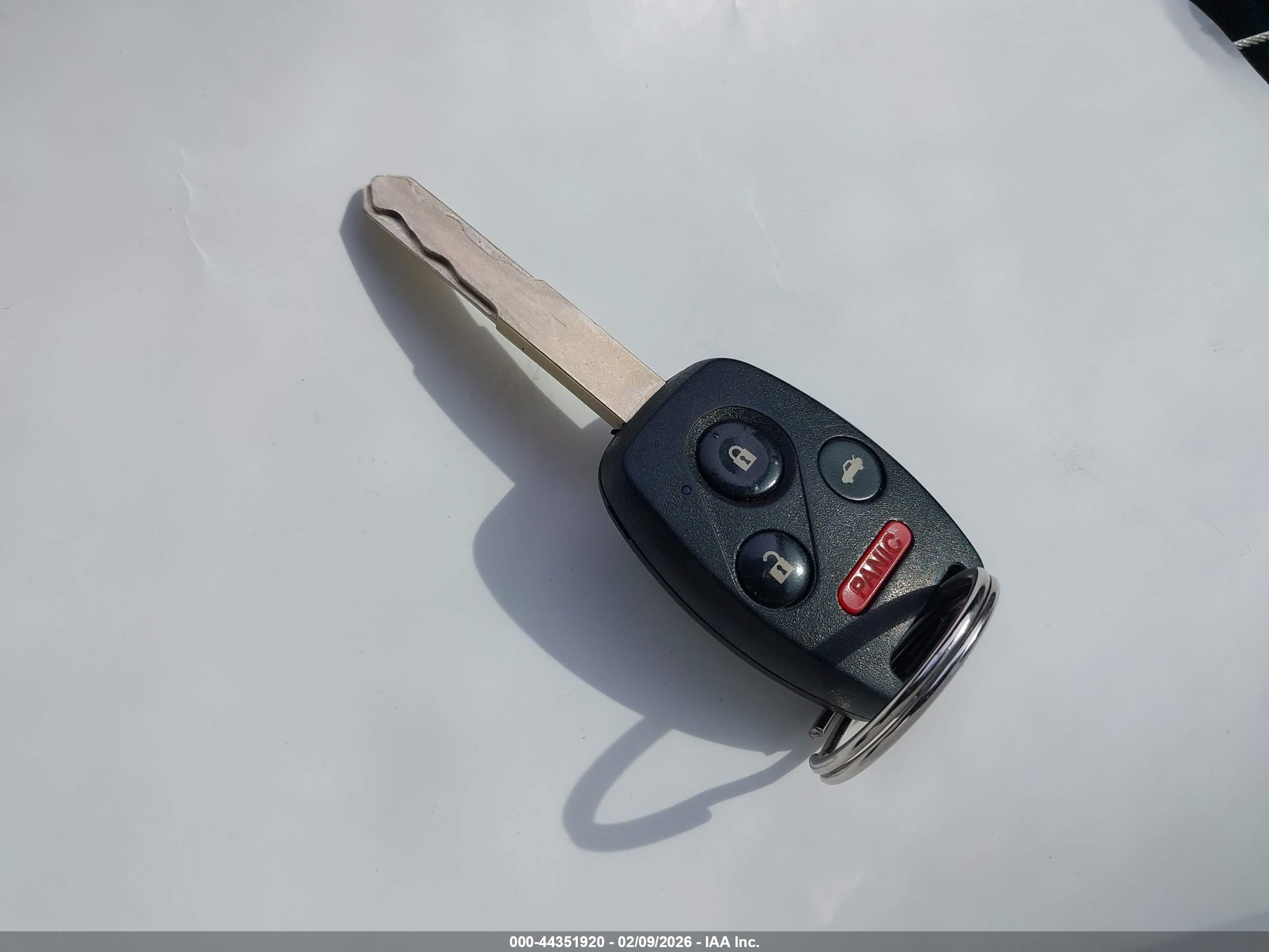 HONDA ACCORD image 11
