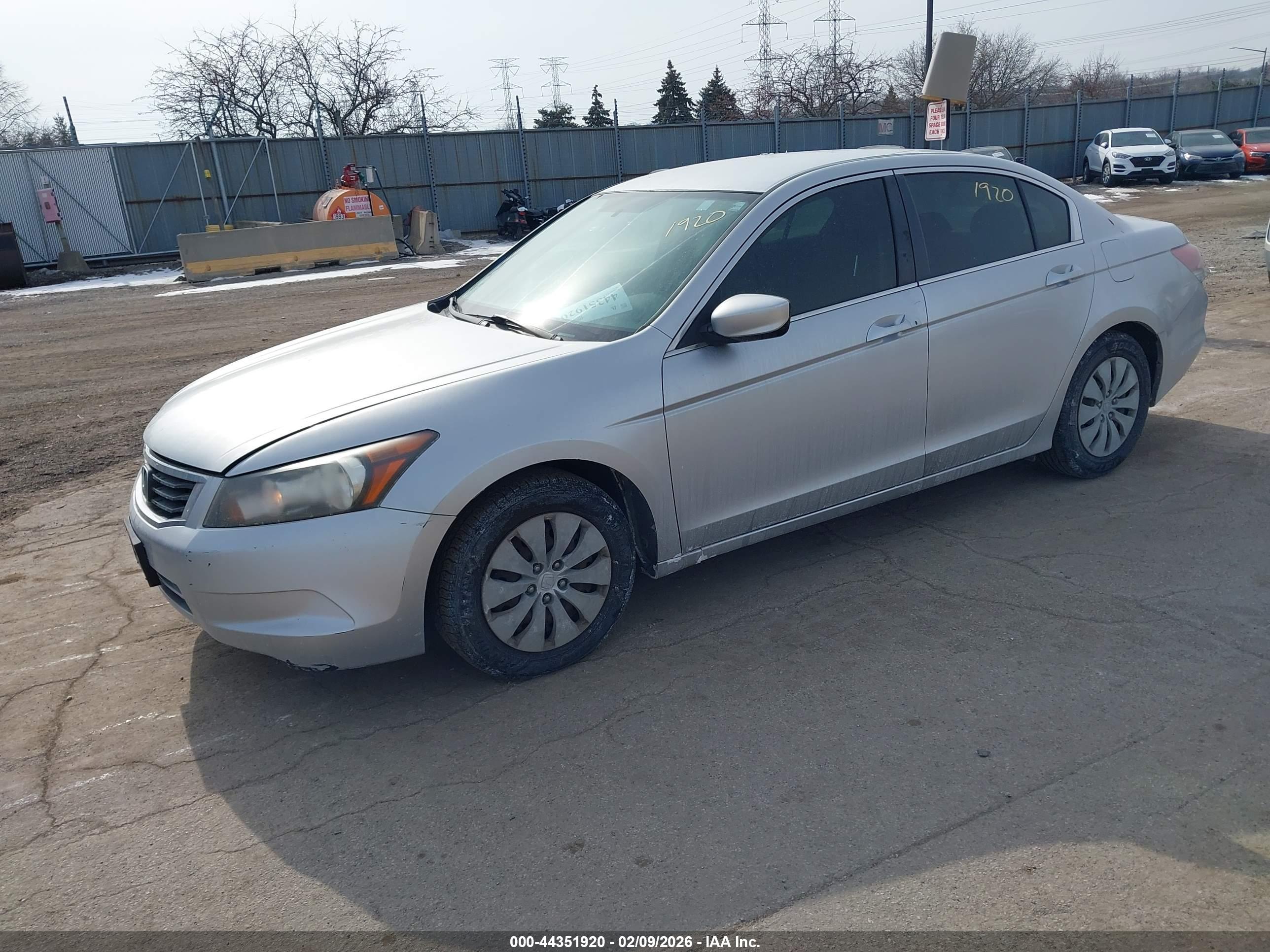 HONDA ACCORD image 2