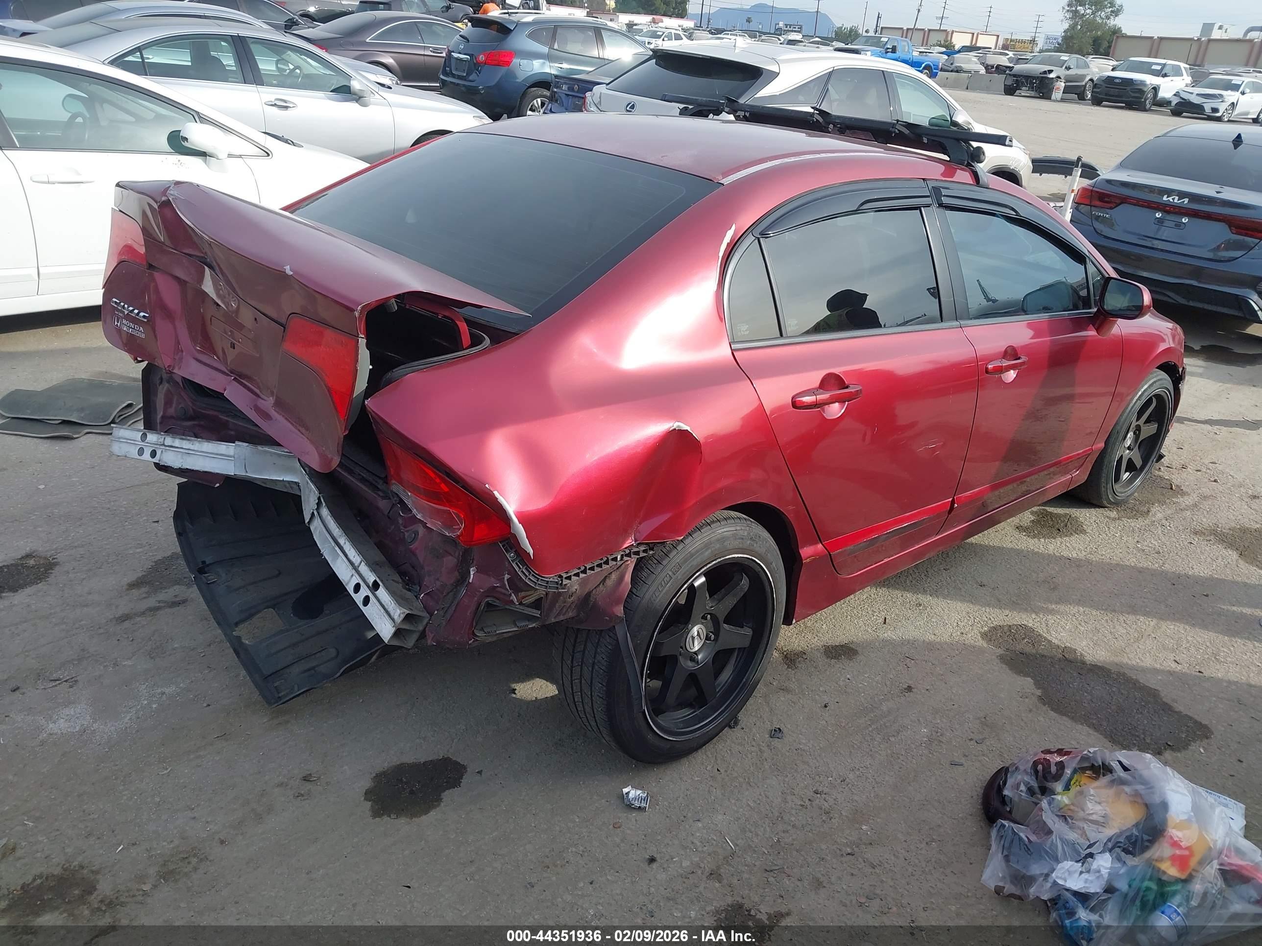 HONDA CIVIC image 4