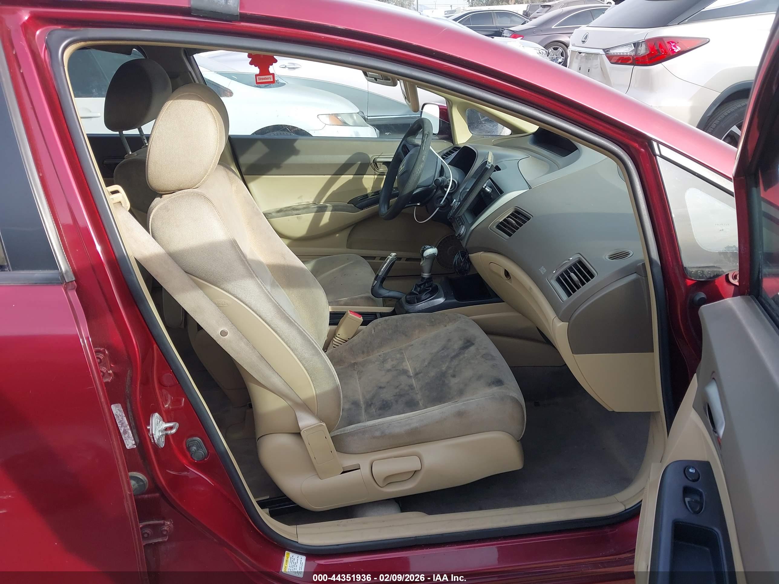 HONDA CIVIC image 5