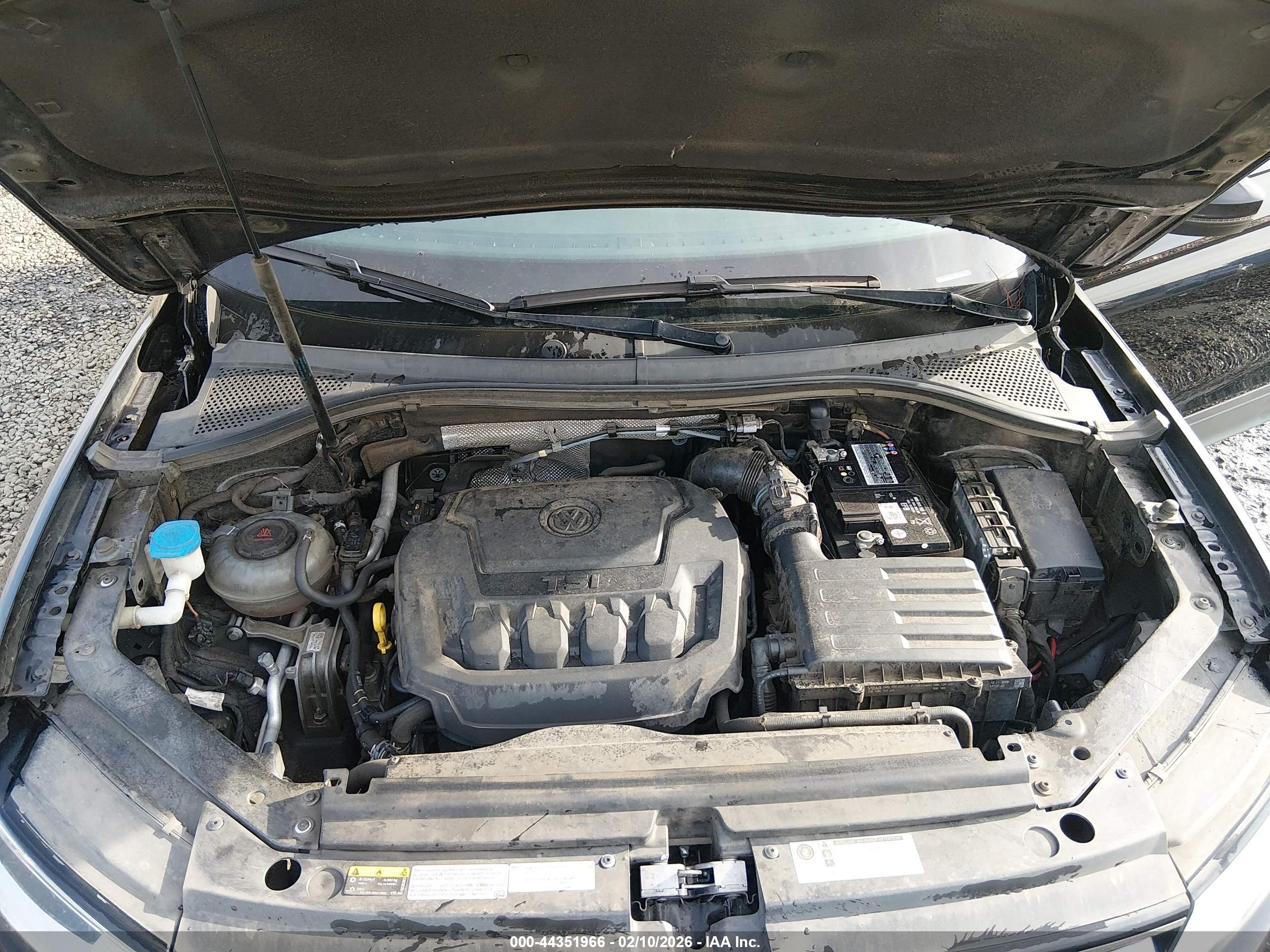VOLKSWAGEN TIGUAN image 10