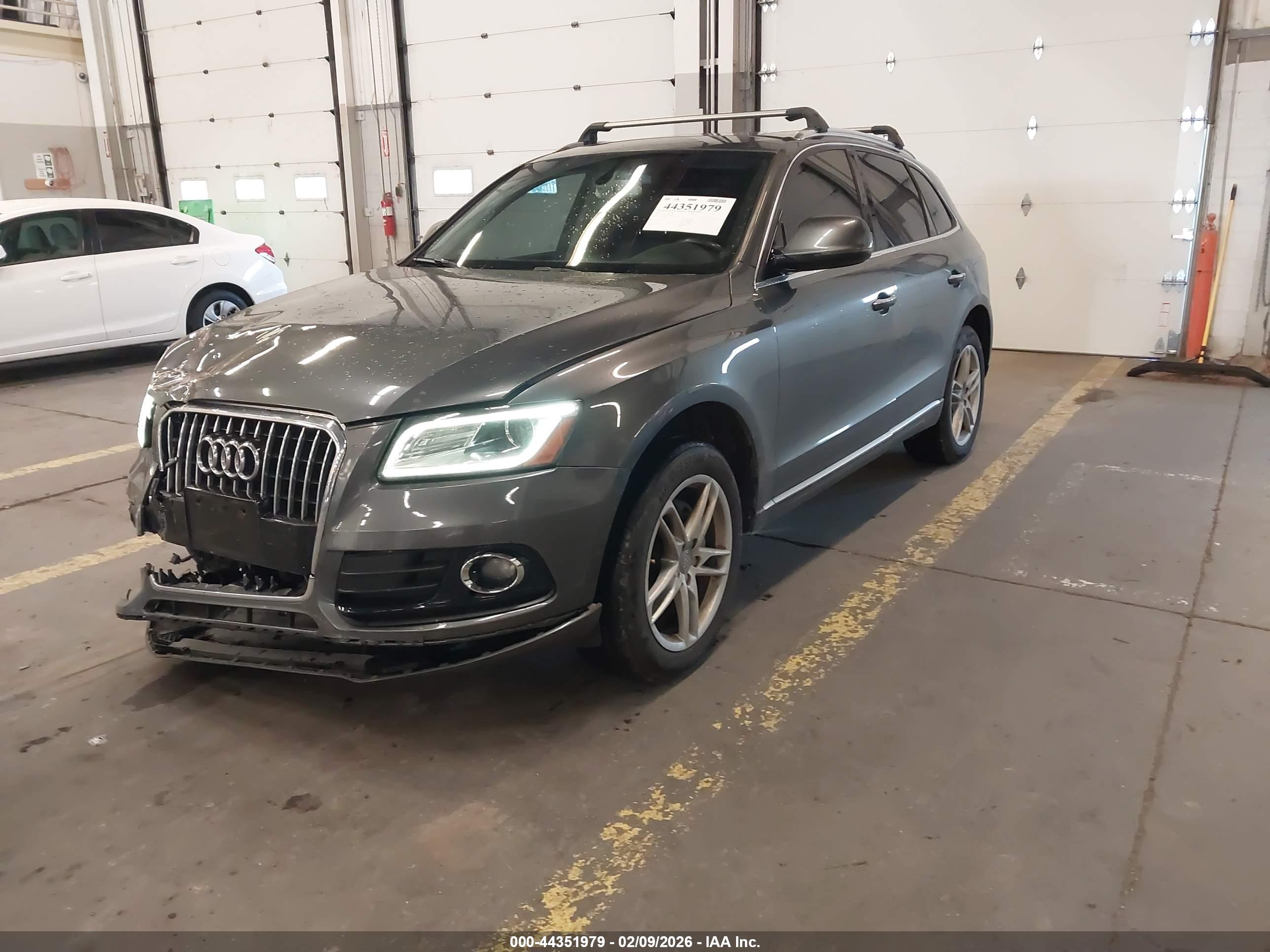 AUDI Q5 image 2