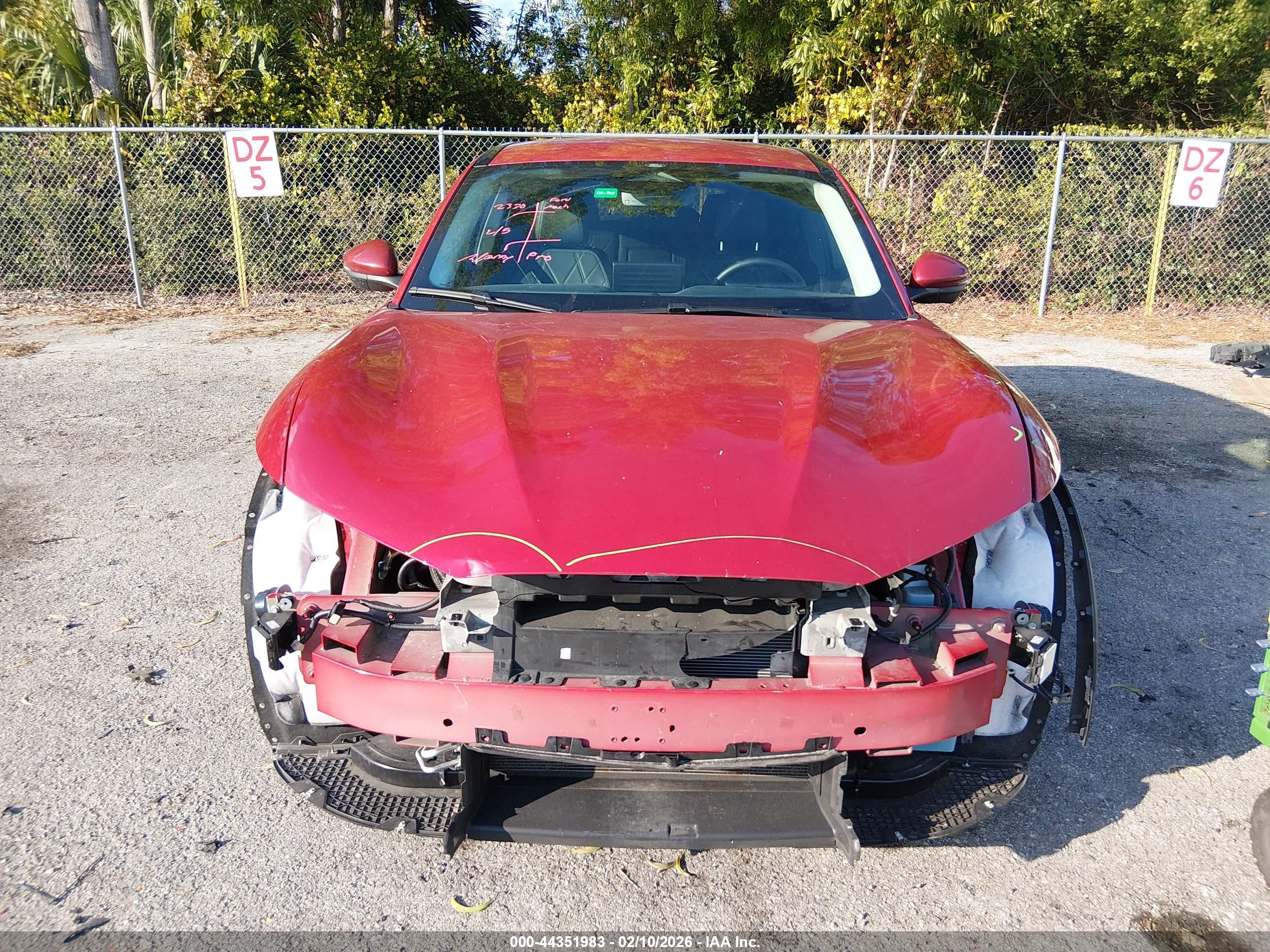 FORD MUSTANG image 6