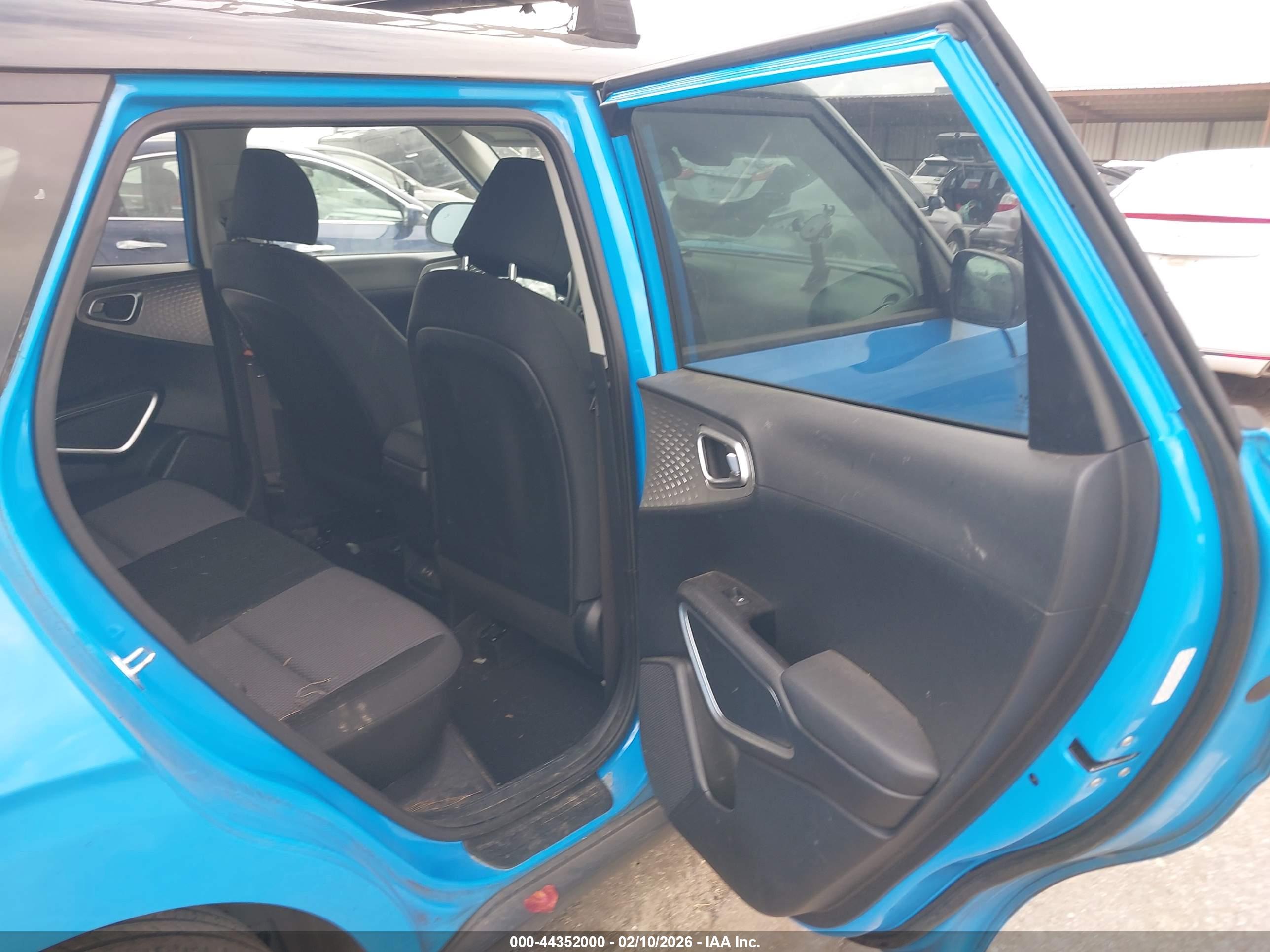 KIA SOUL image 8
