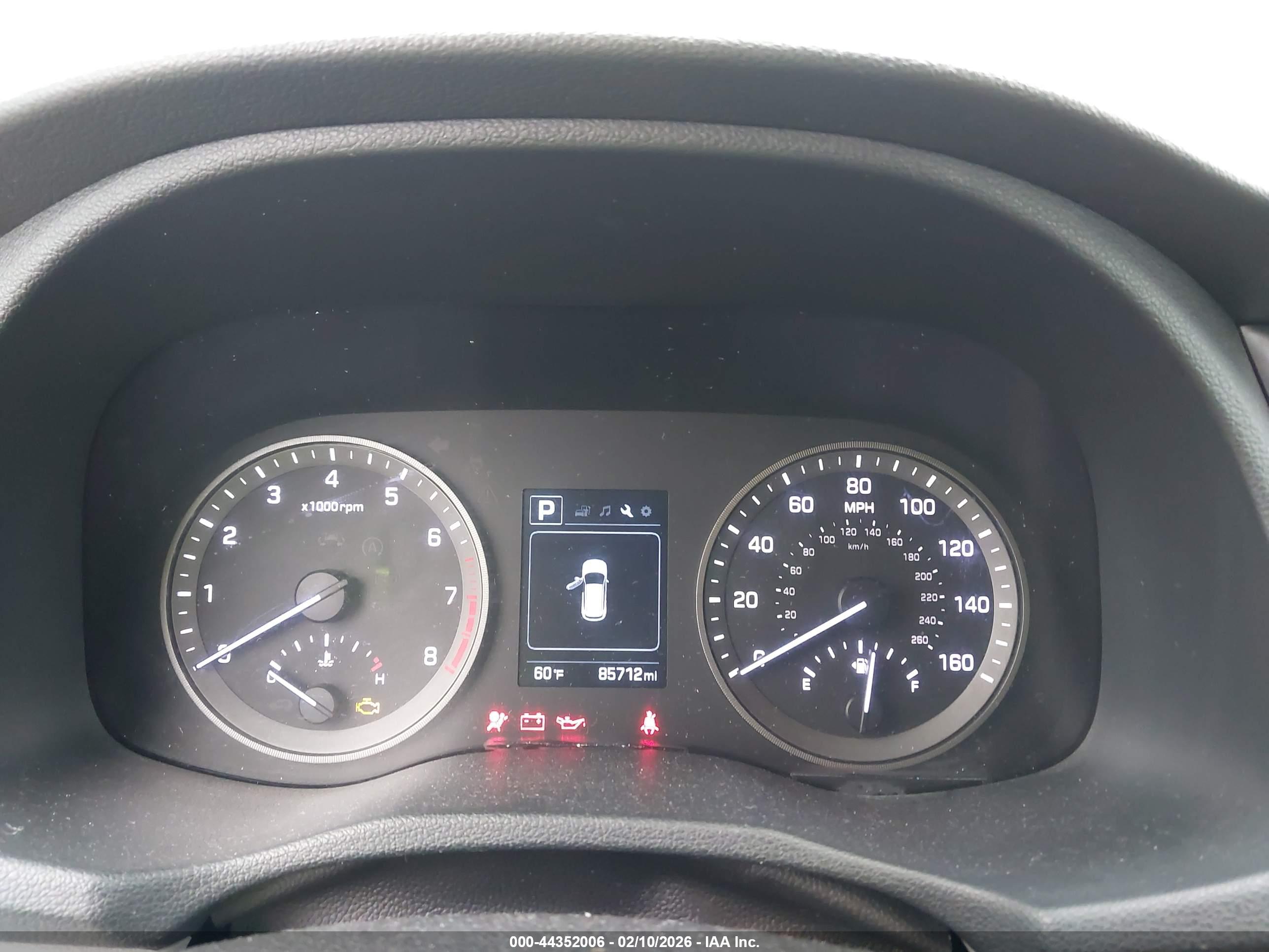 HYUNDAI TUCSON image 7