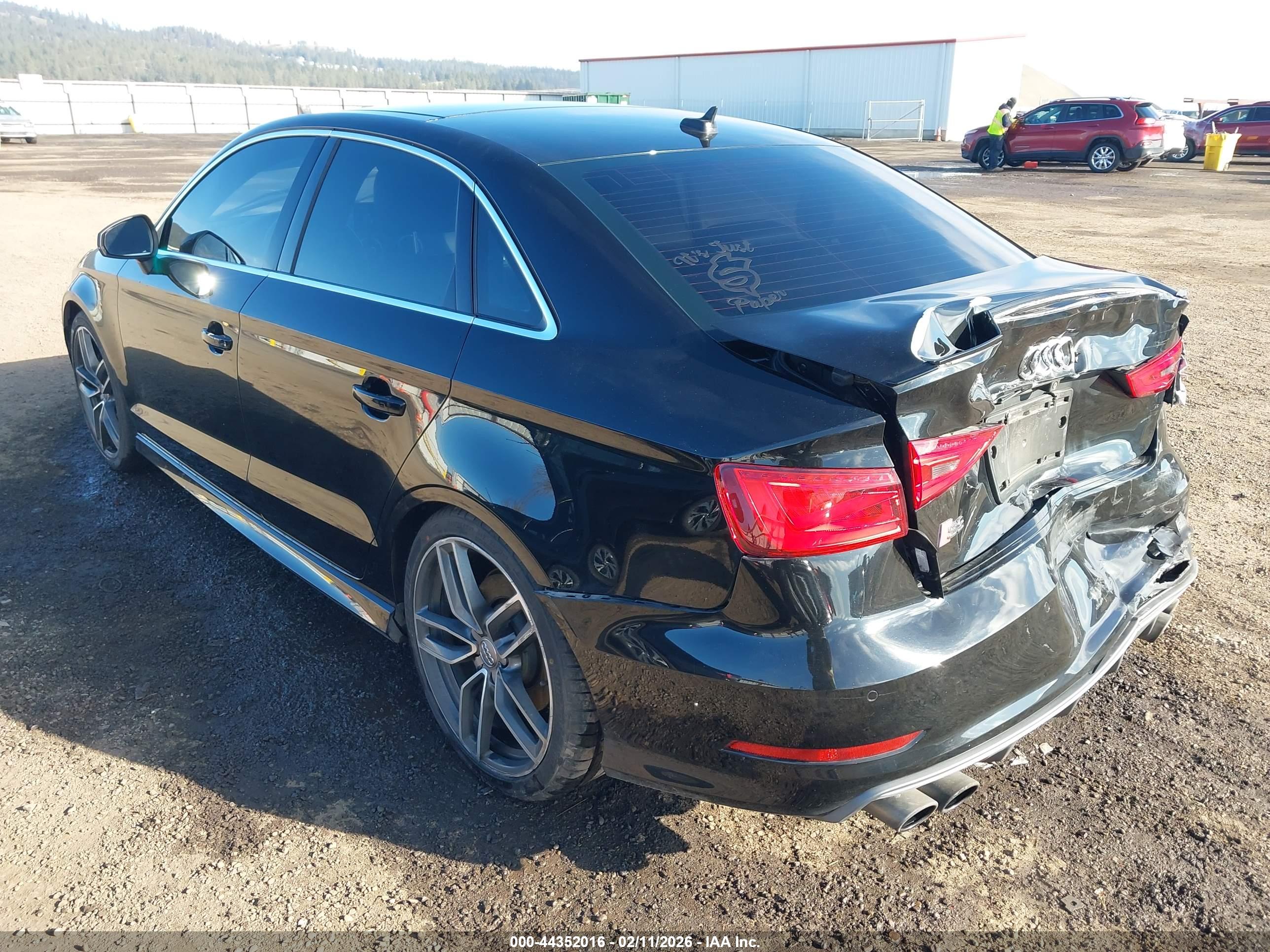 AUDI S3 image 3