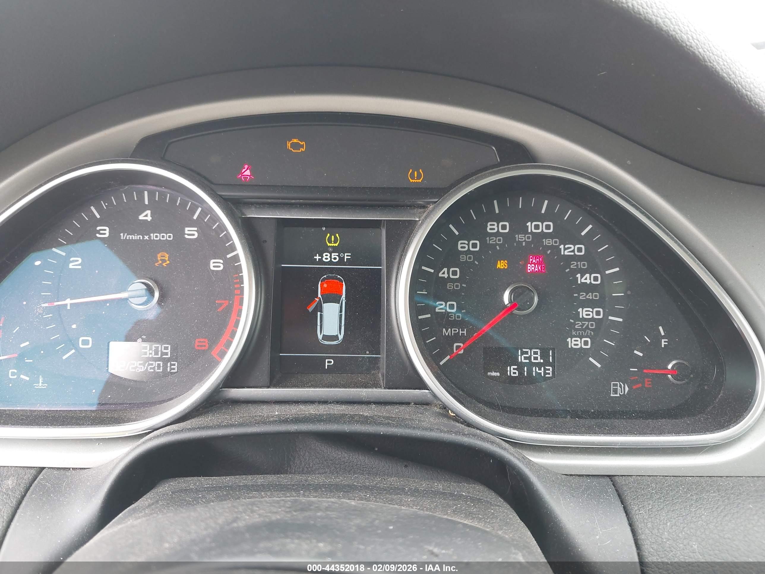 AUDI Q7 image 7