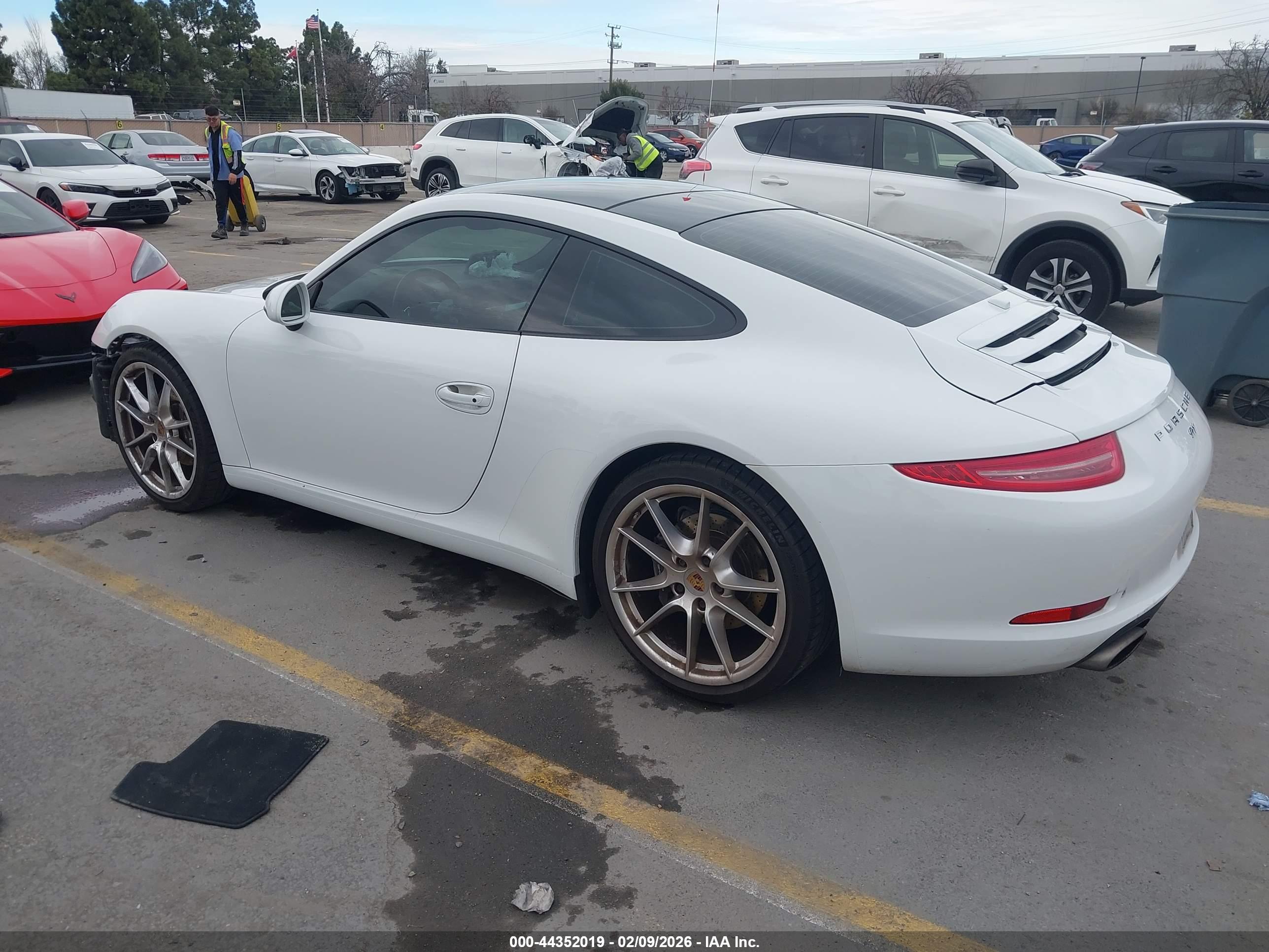 PORSCHE 911 image 3