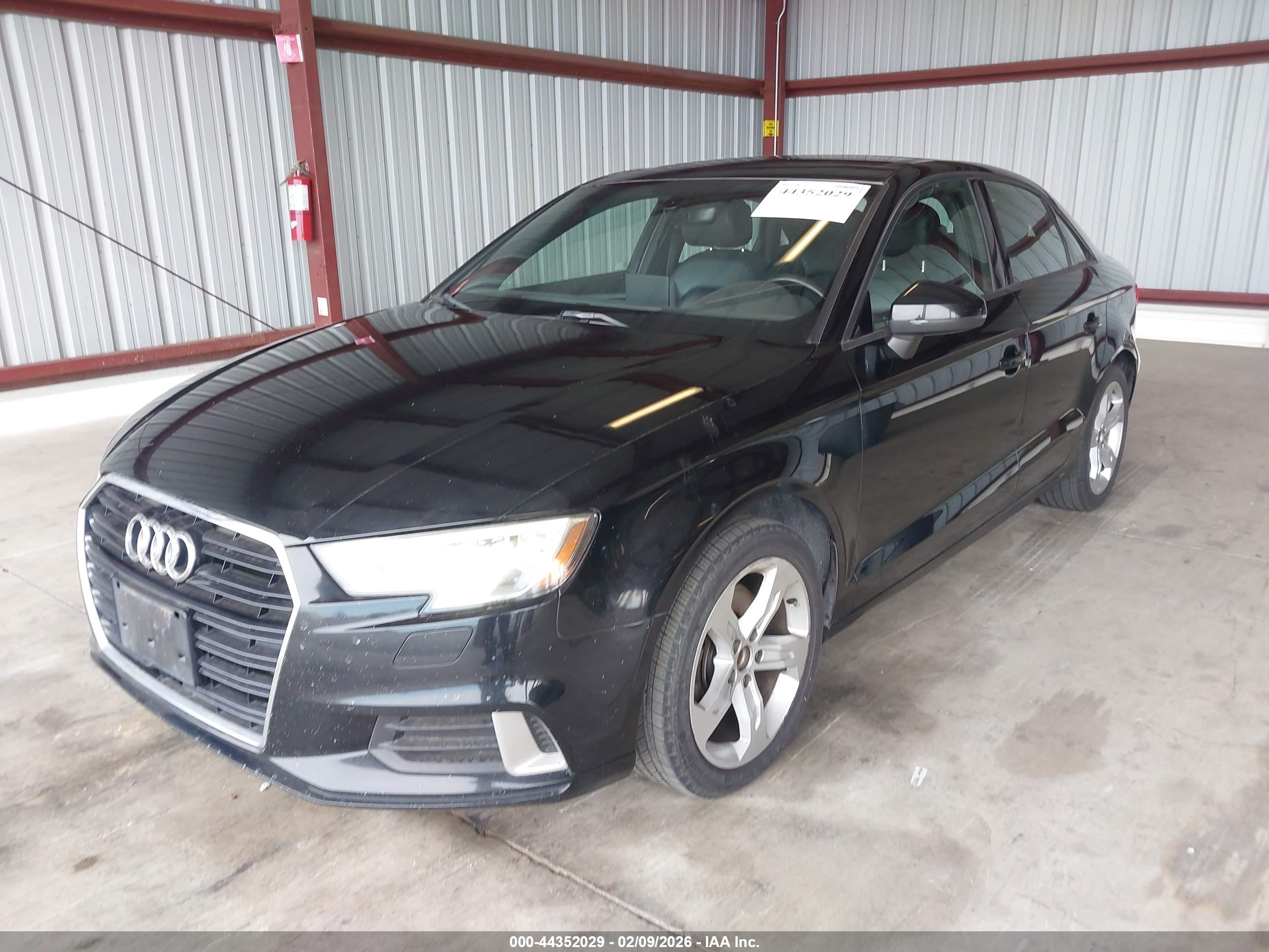 AUDI A3 image 6