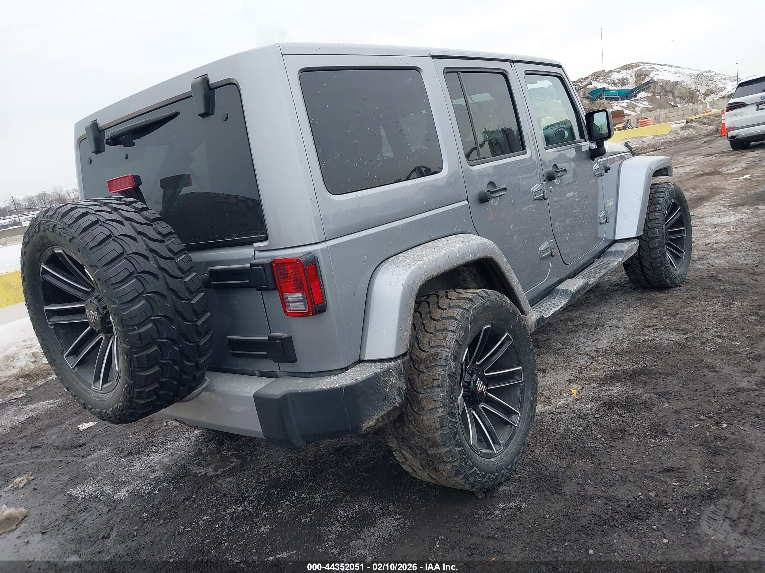 JEEP WRANGLER image 4