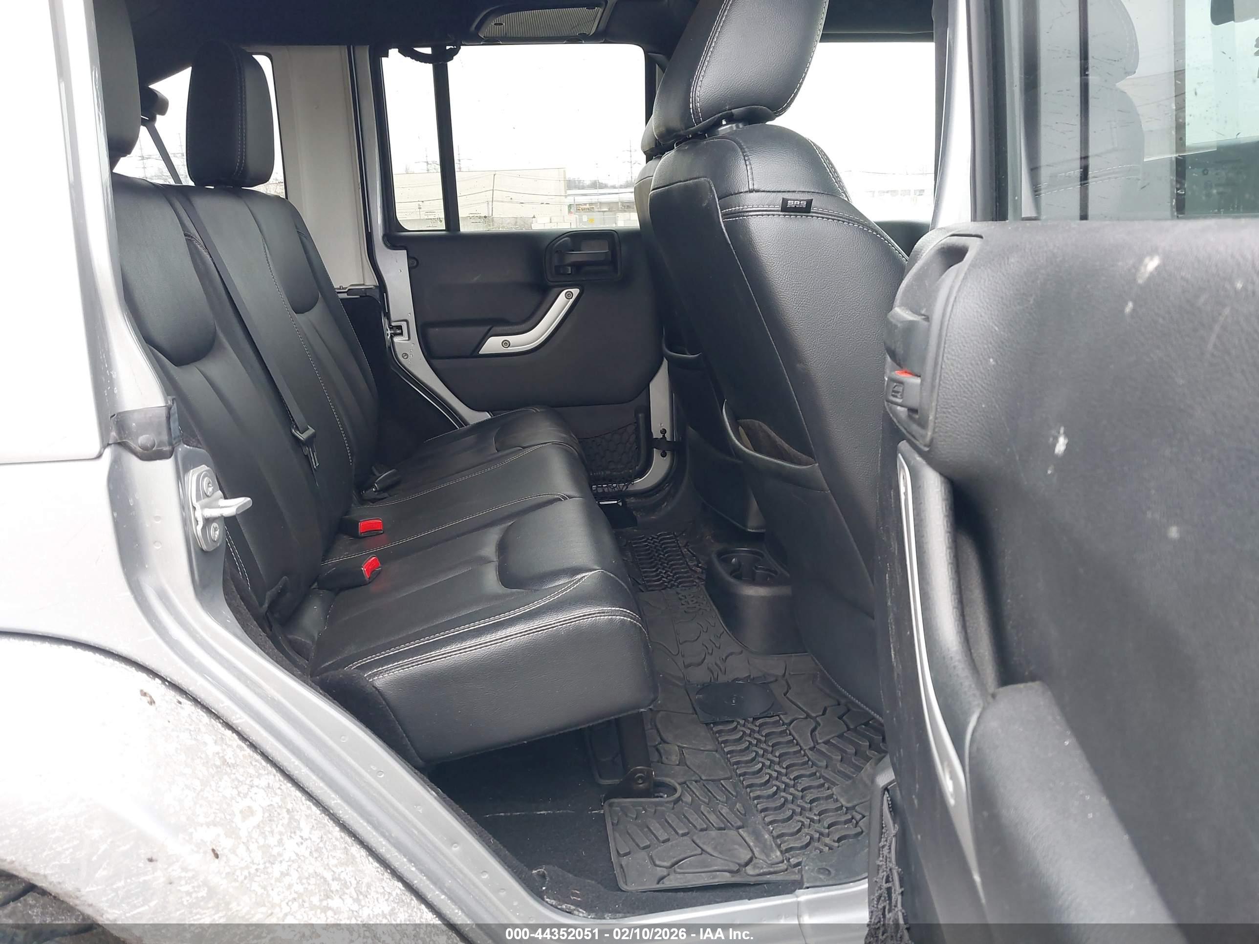 JEEP WRANGLER image 8