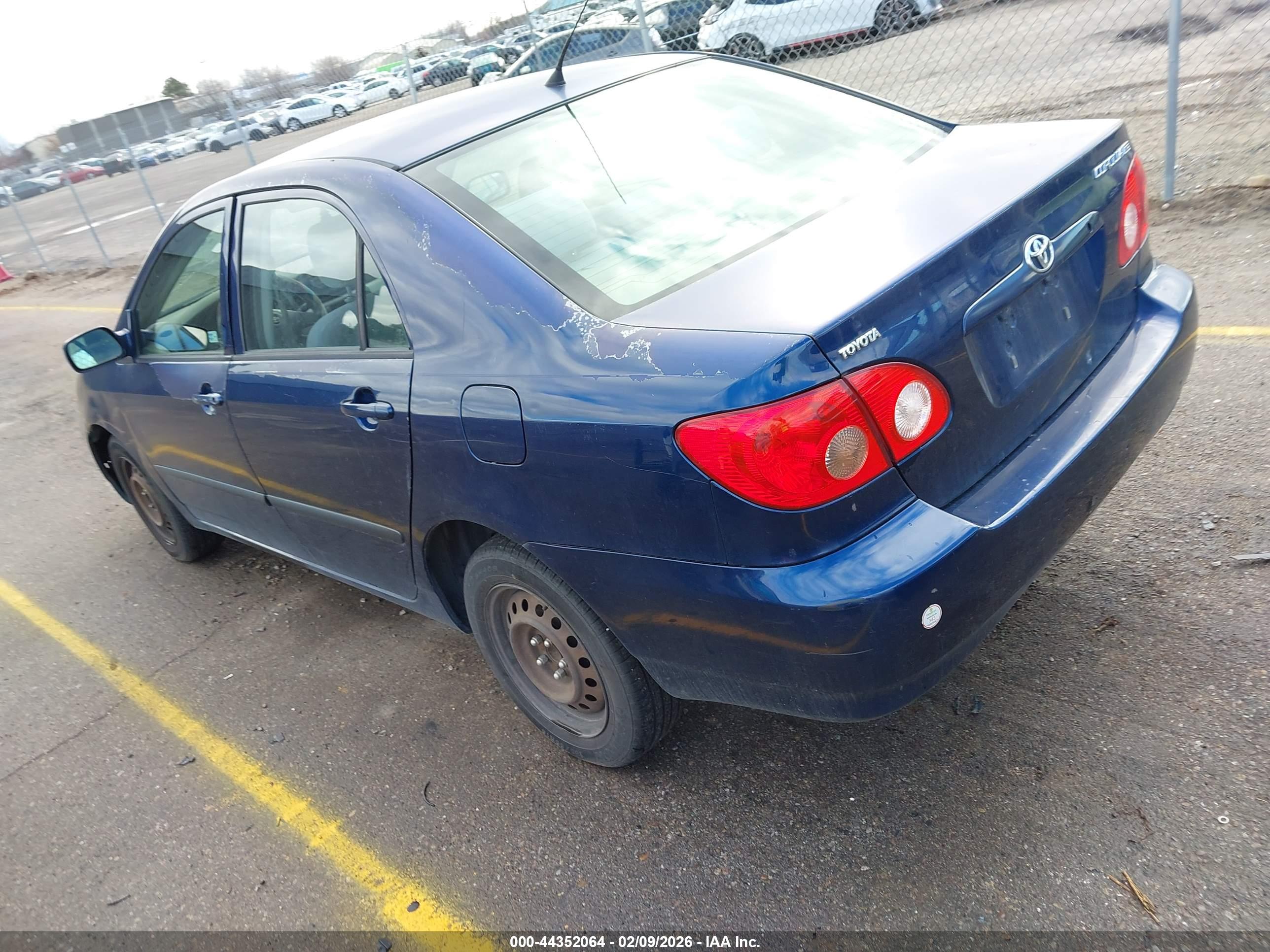 TOYOTA COROLLA image 3