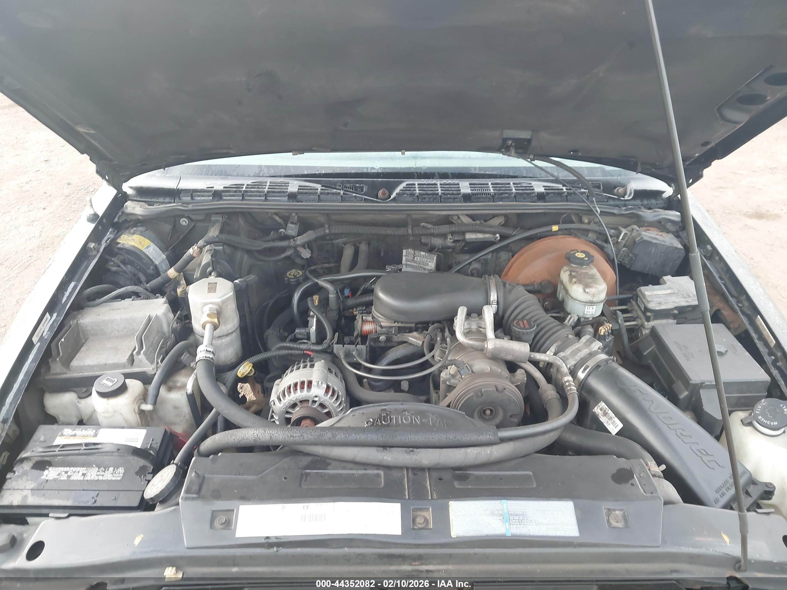 CHEVROLET S-10 image 10