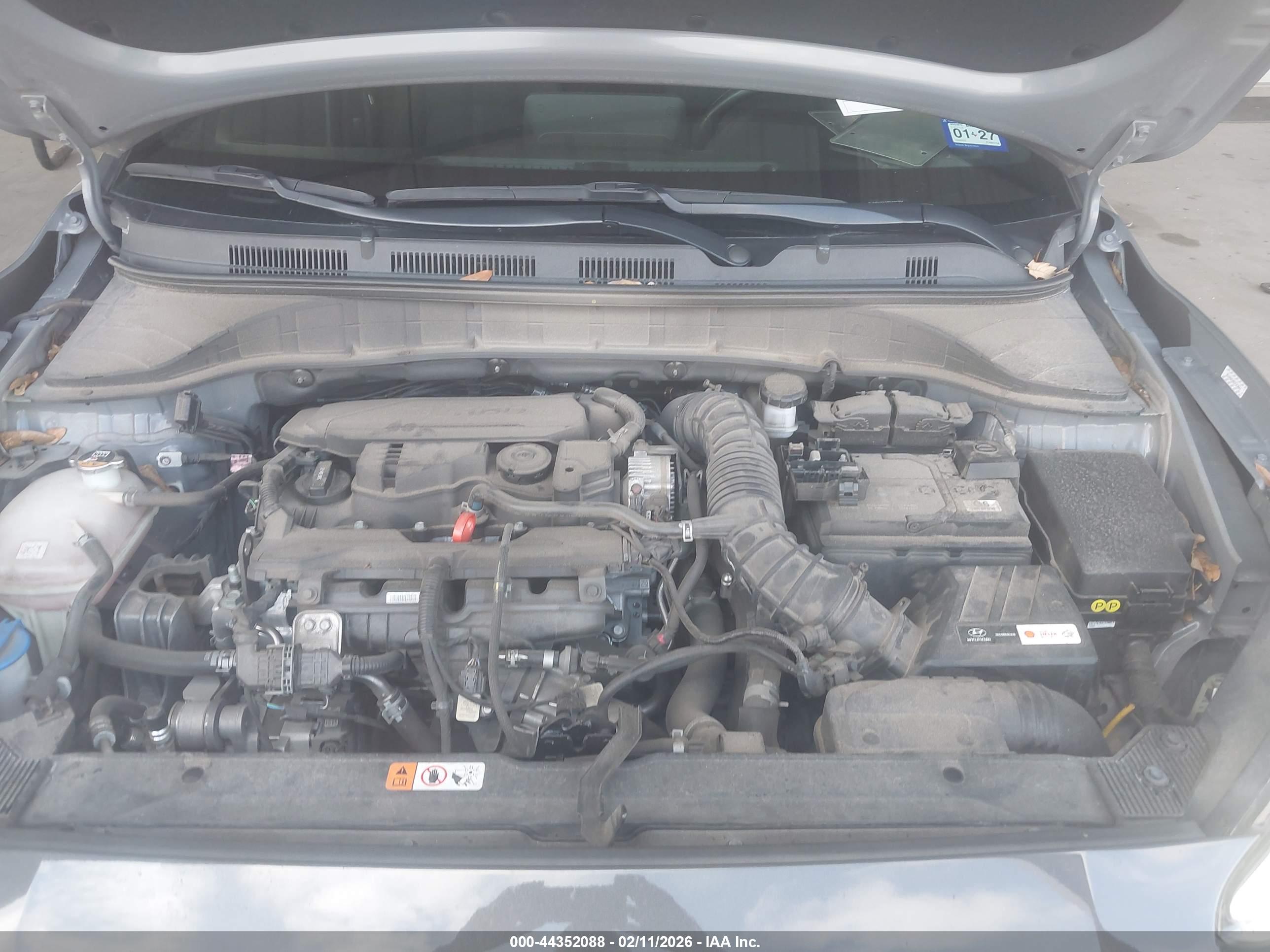 HYUNDAI KONA image 10
