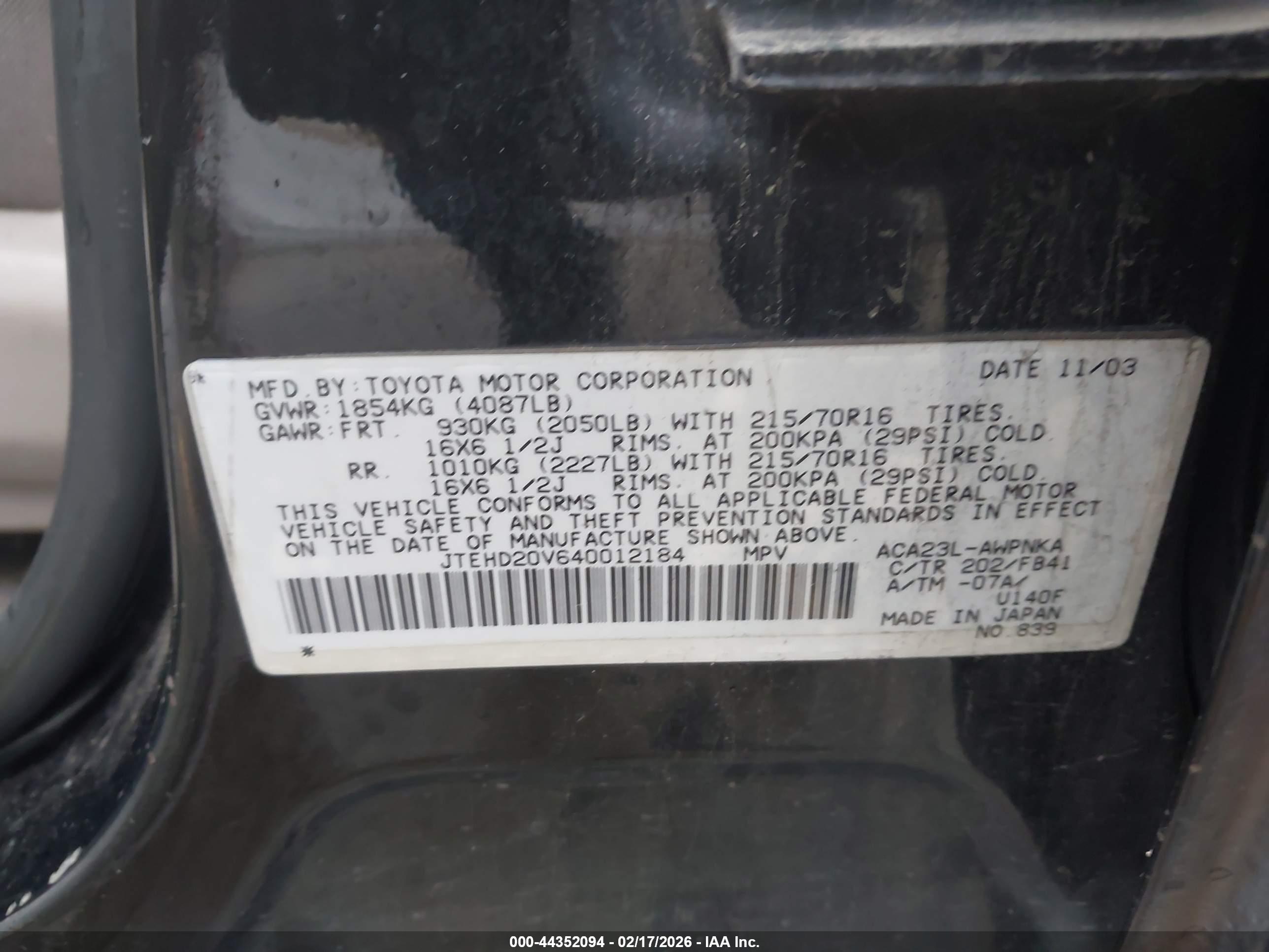 TOYOTA RAV4 image 9