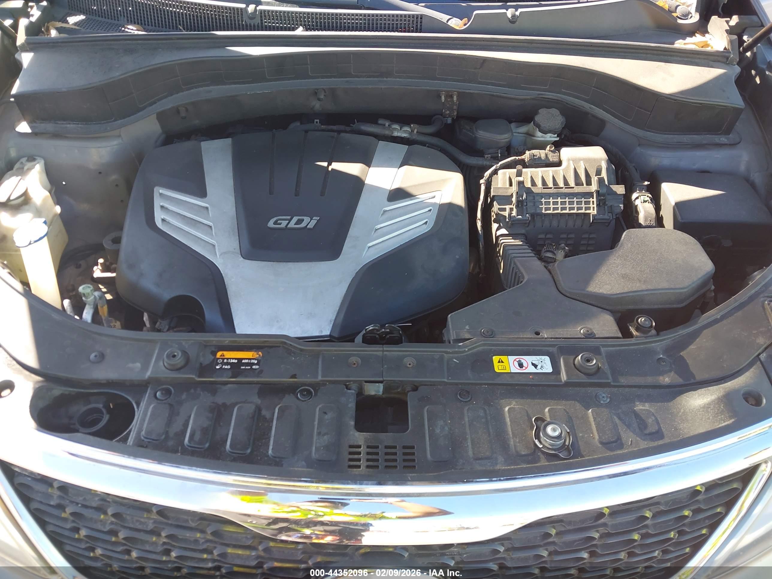 KIA SORENTO image 10