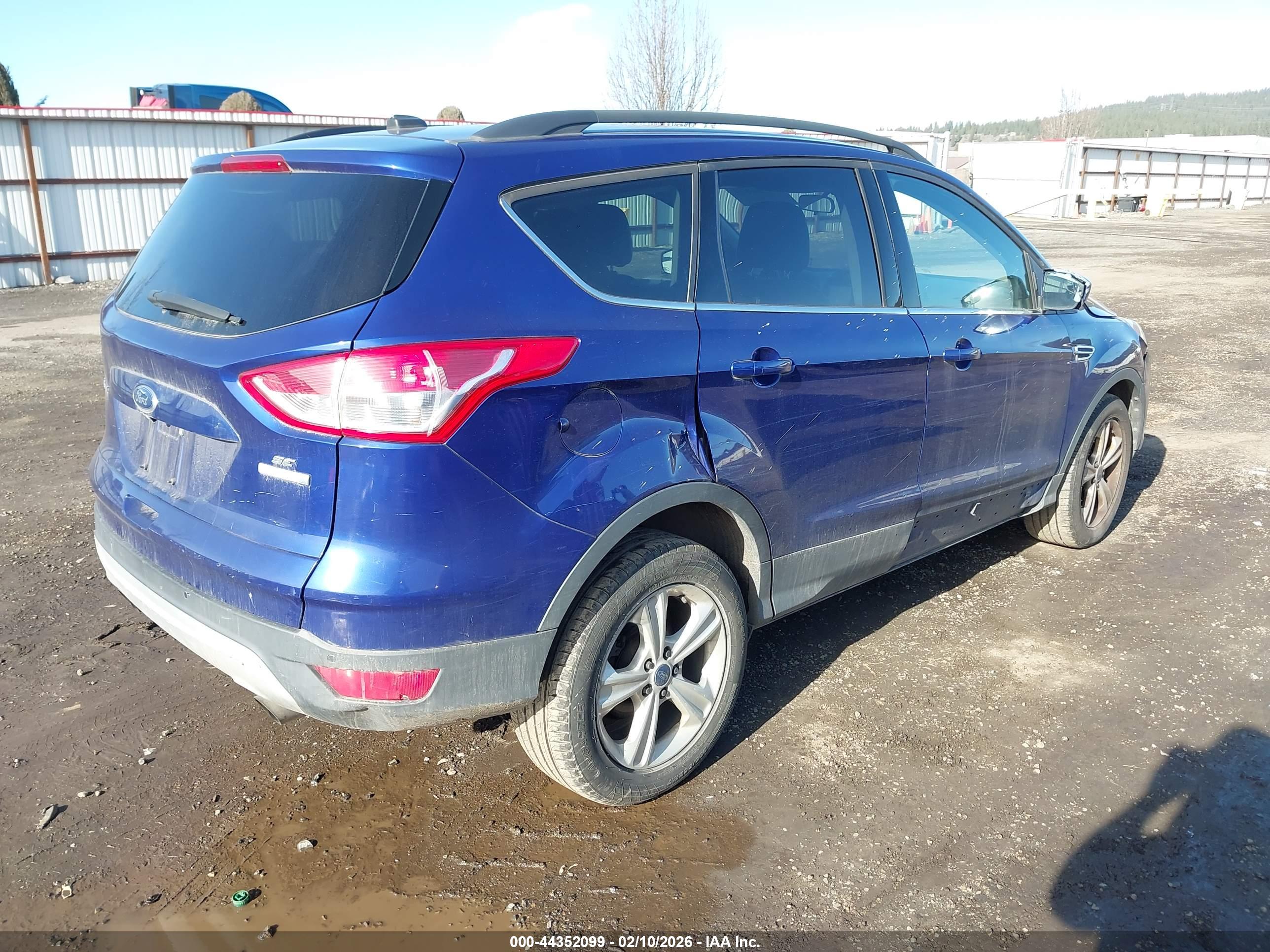 FORD ESCAPE image 4