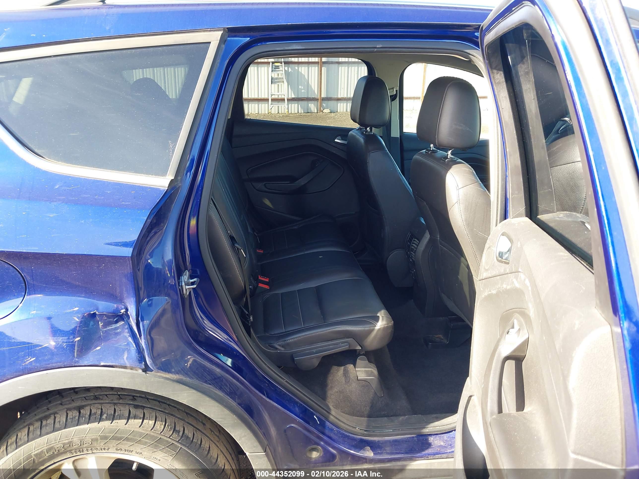 FORD ESCAPE image 8