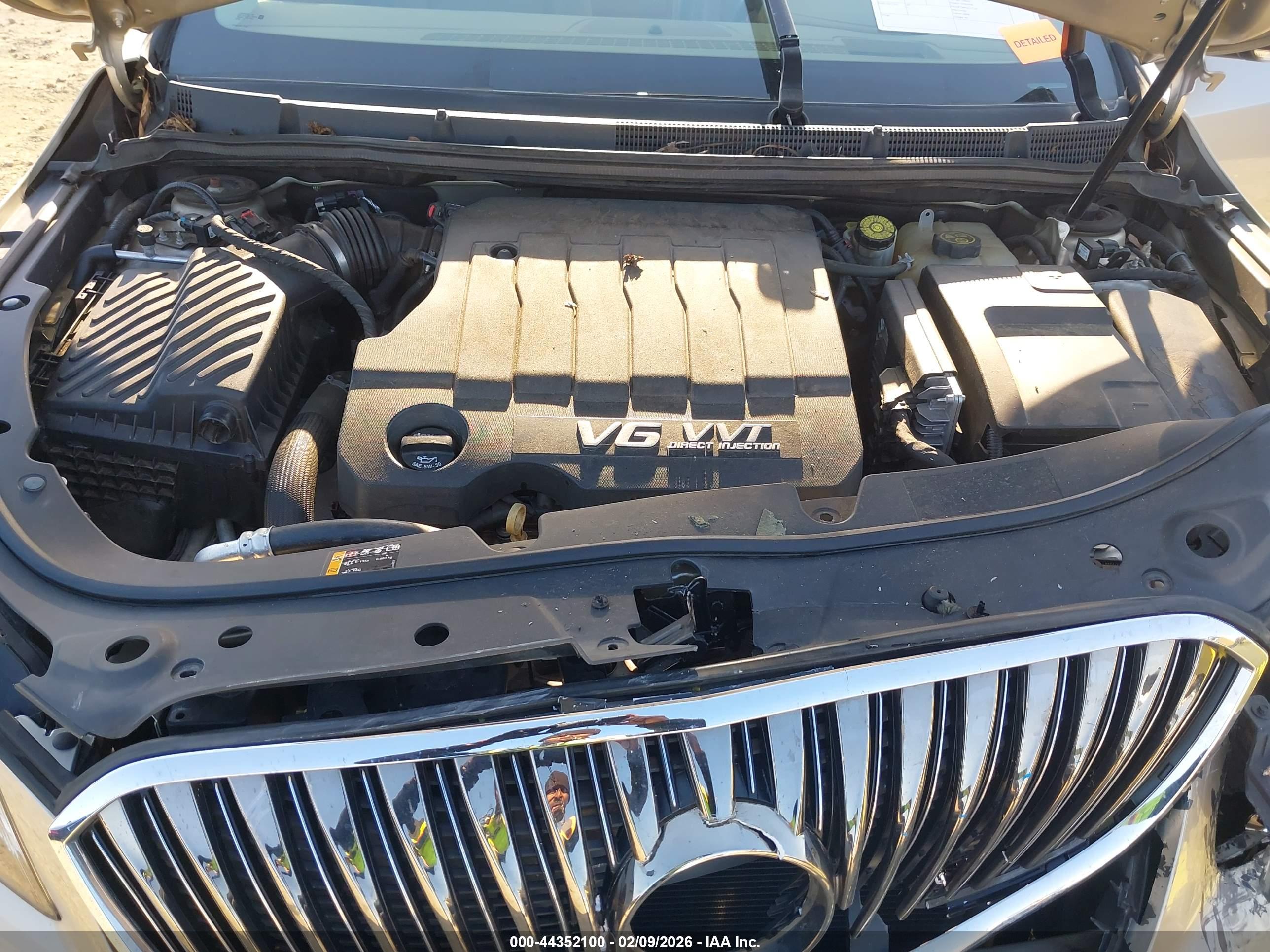 BUICK LACROSSE image 10