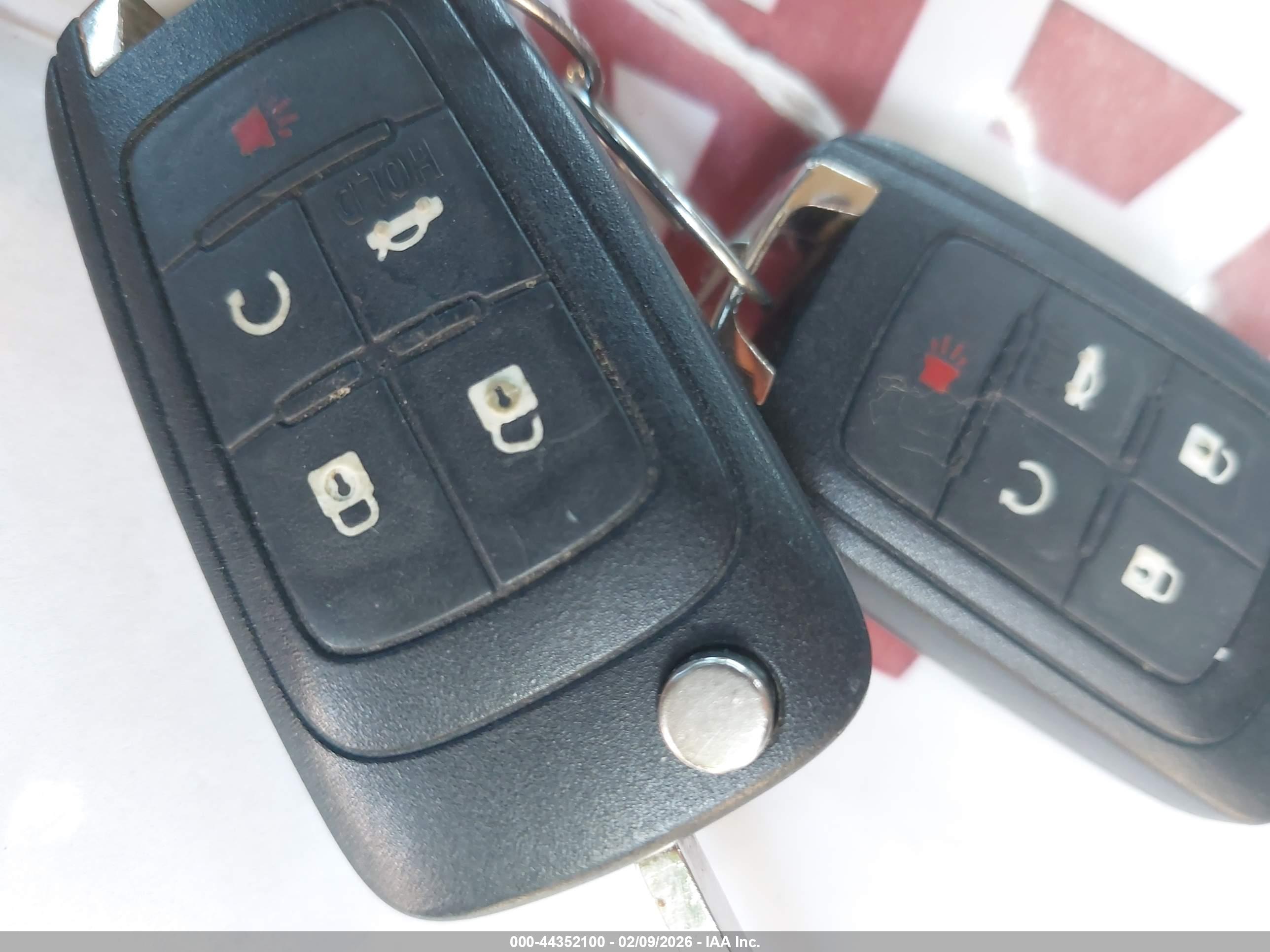 BUICK LACROSSE image 11