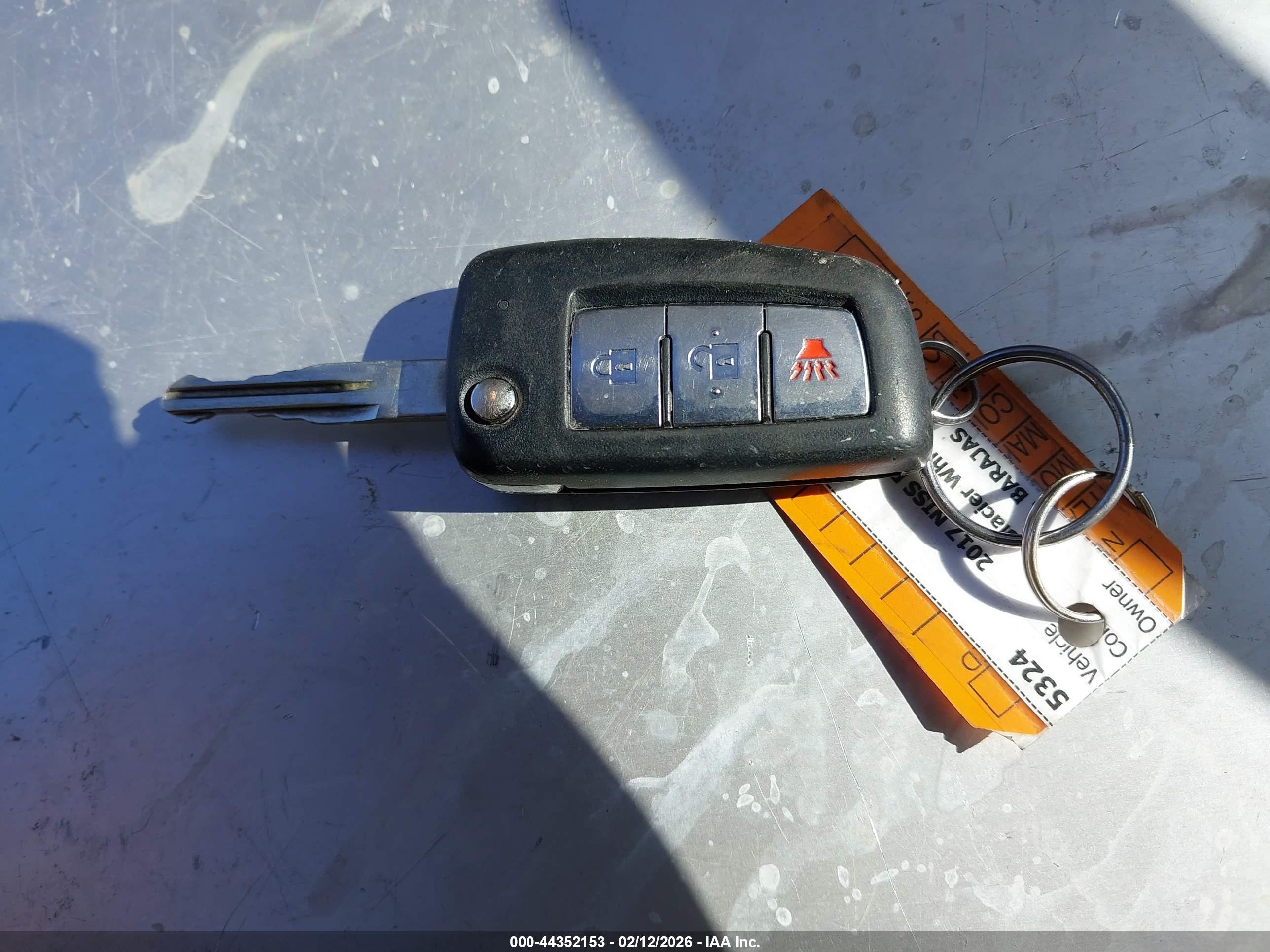 NISSAN ROGUE image 11