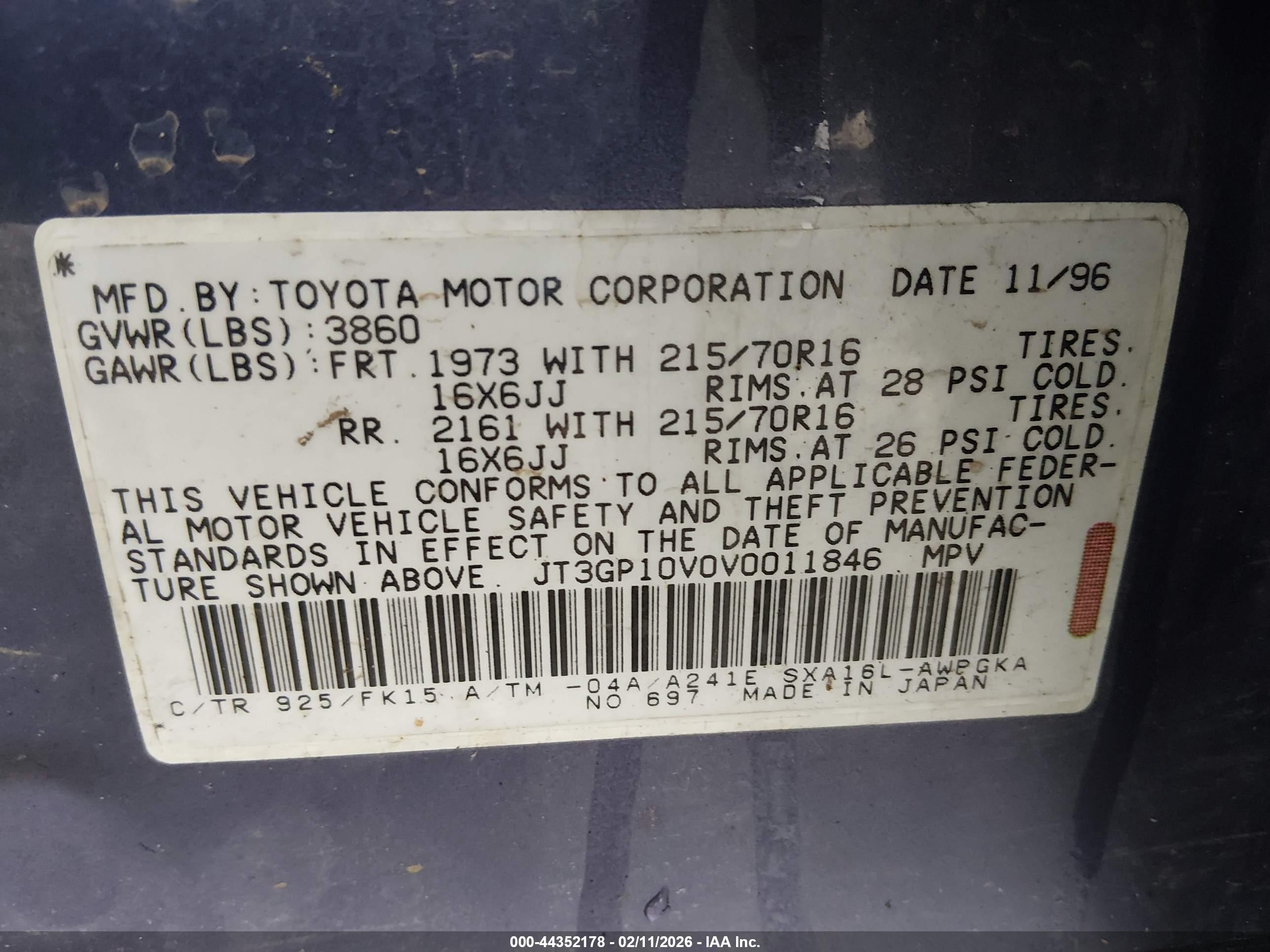 TOYOTA RAV4 image 9