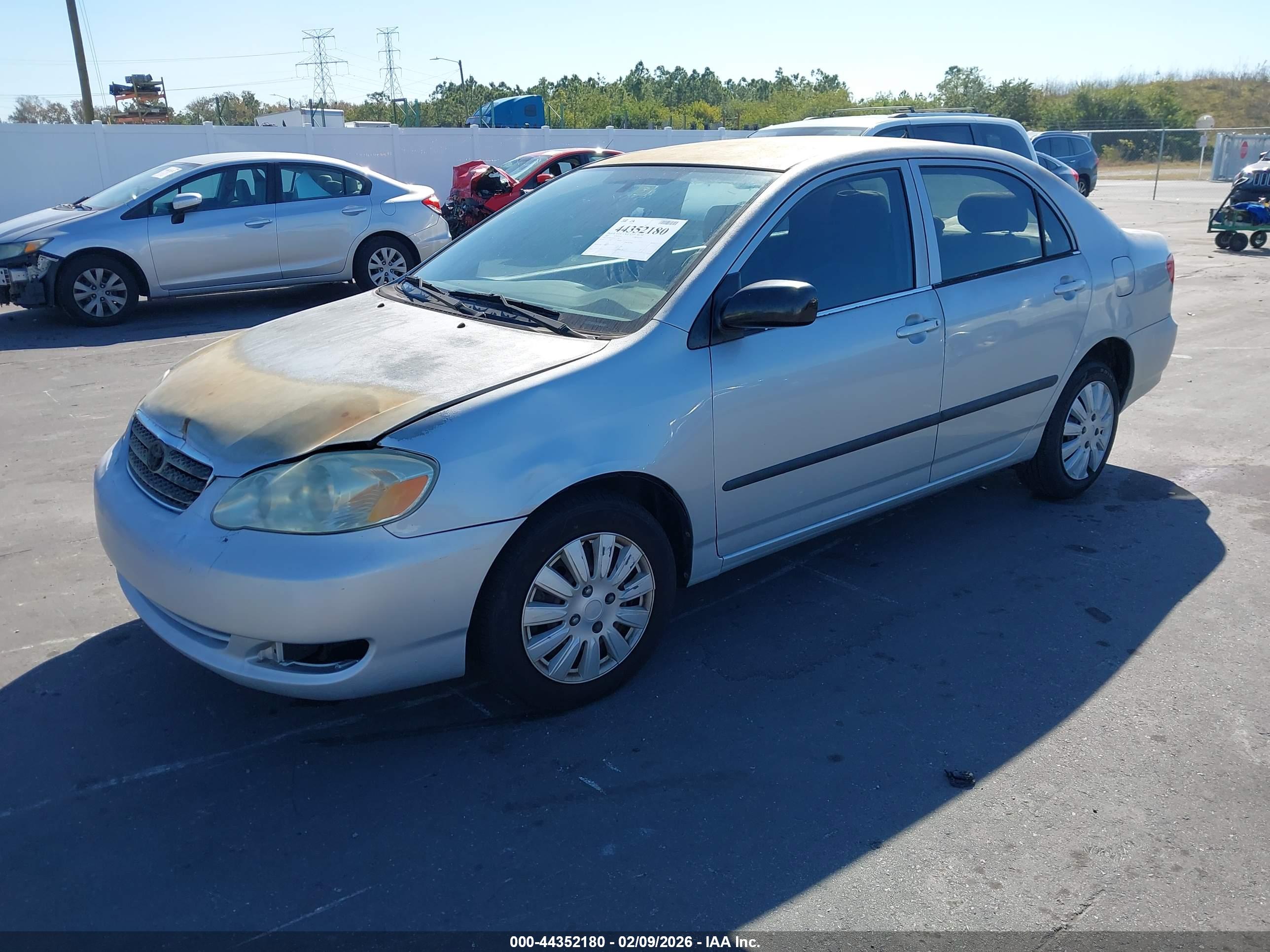 TOYOTA COROLLA image 2