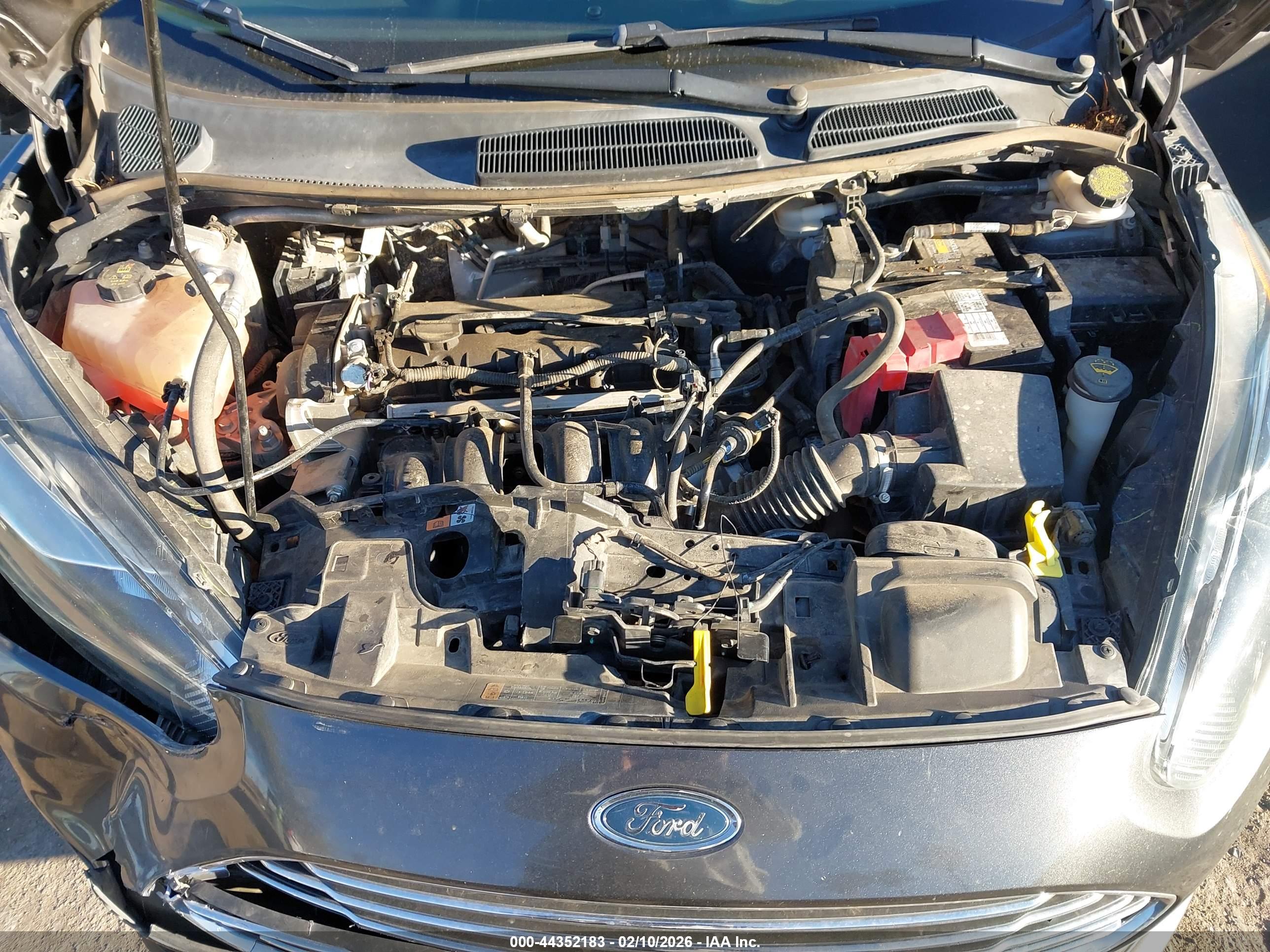 FORD FIESTA image 10