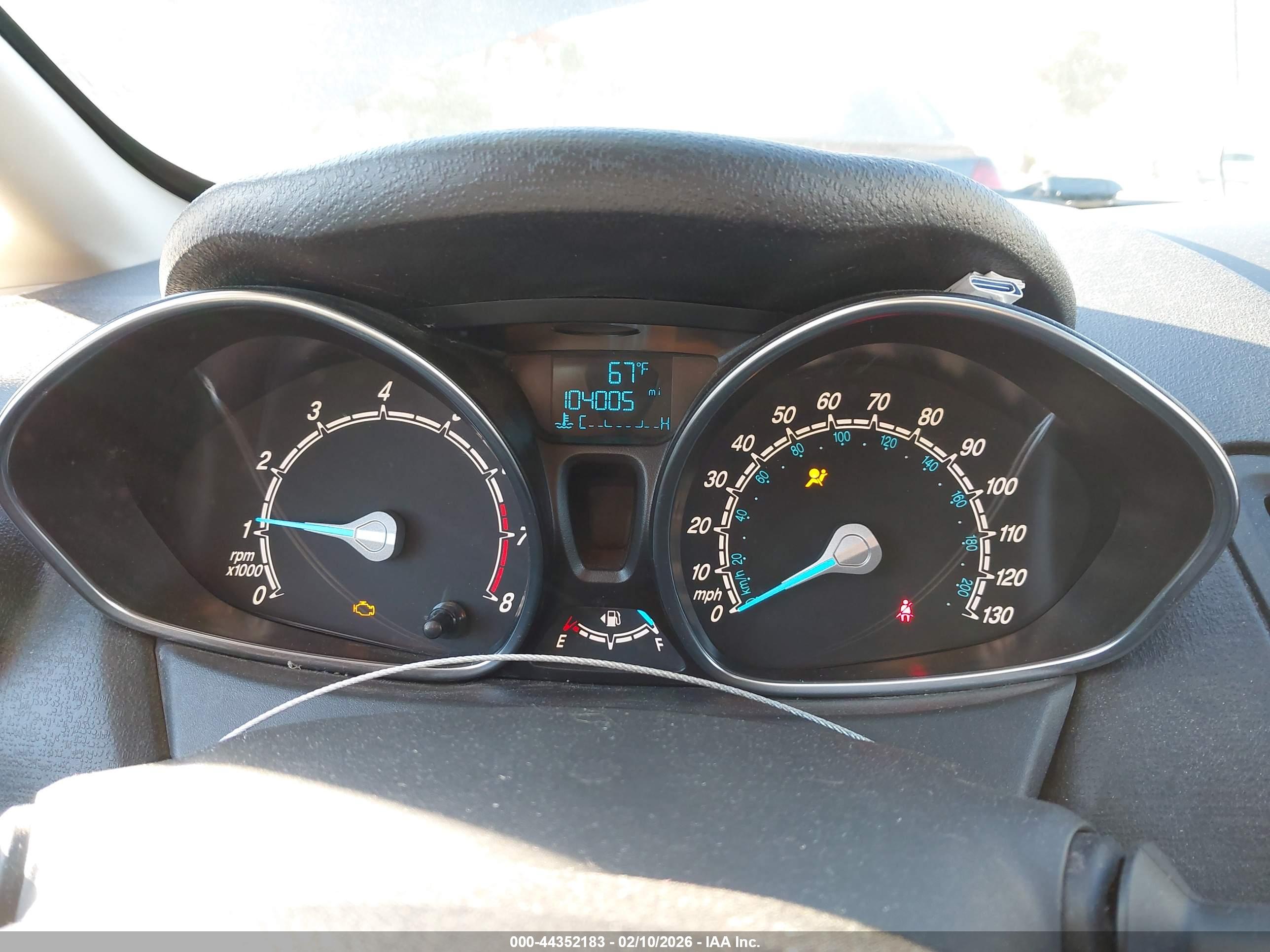 FORD FIESTA image 7