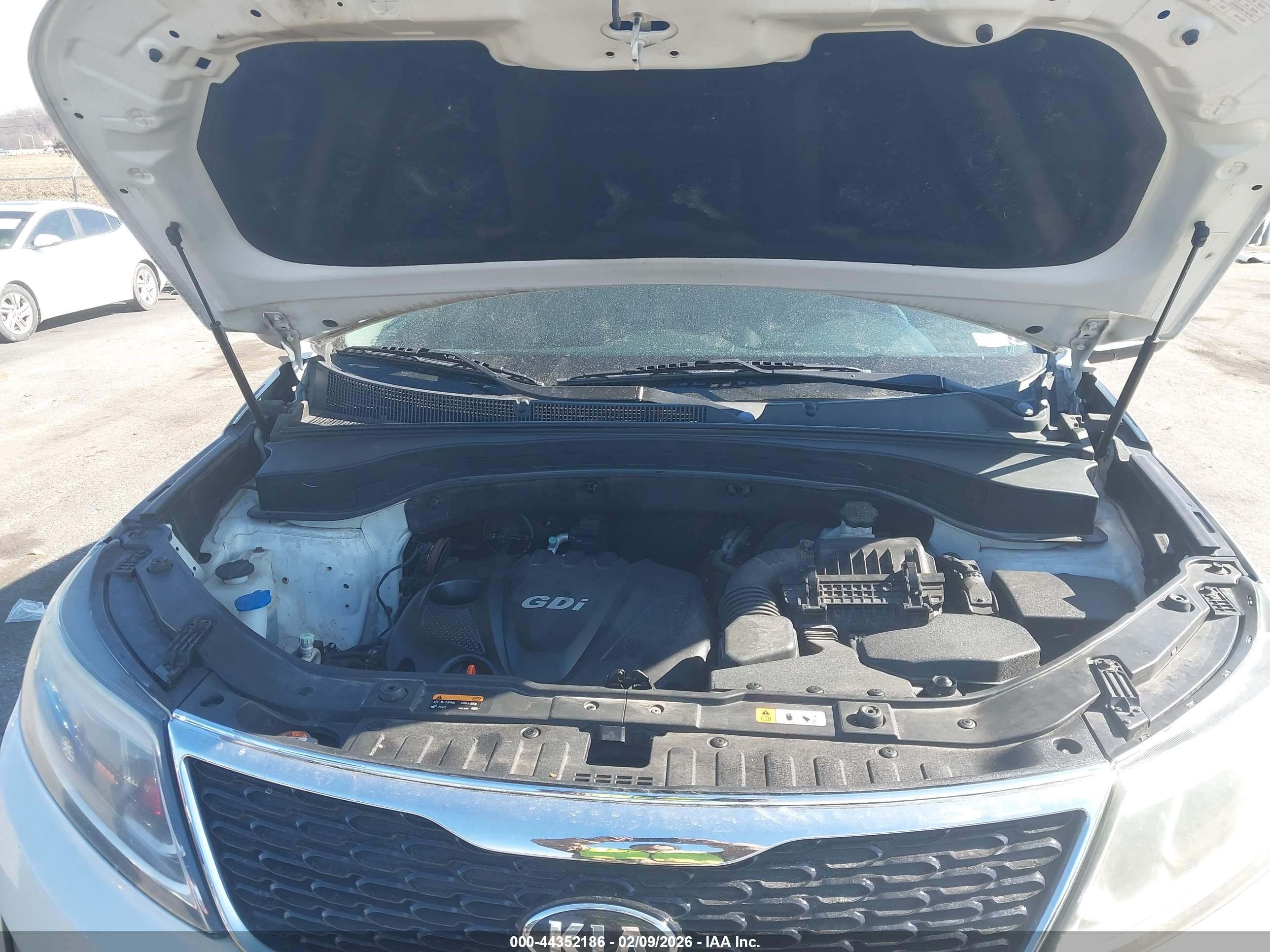 KIA SORENTO image 10