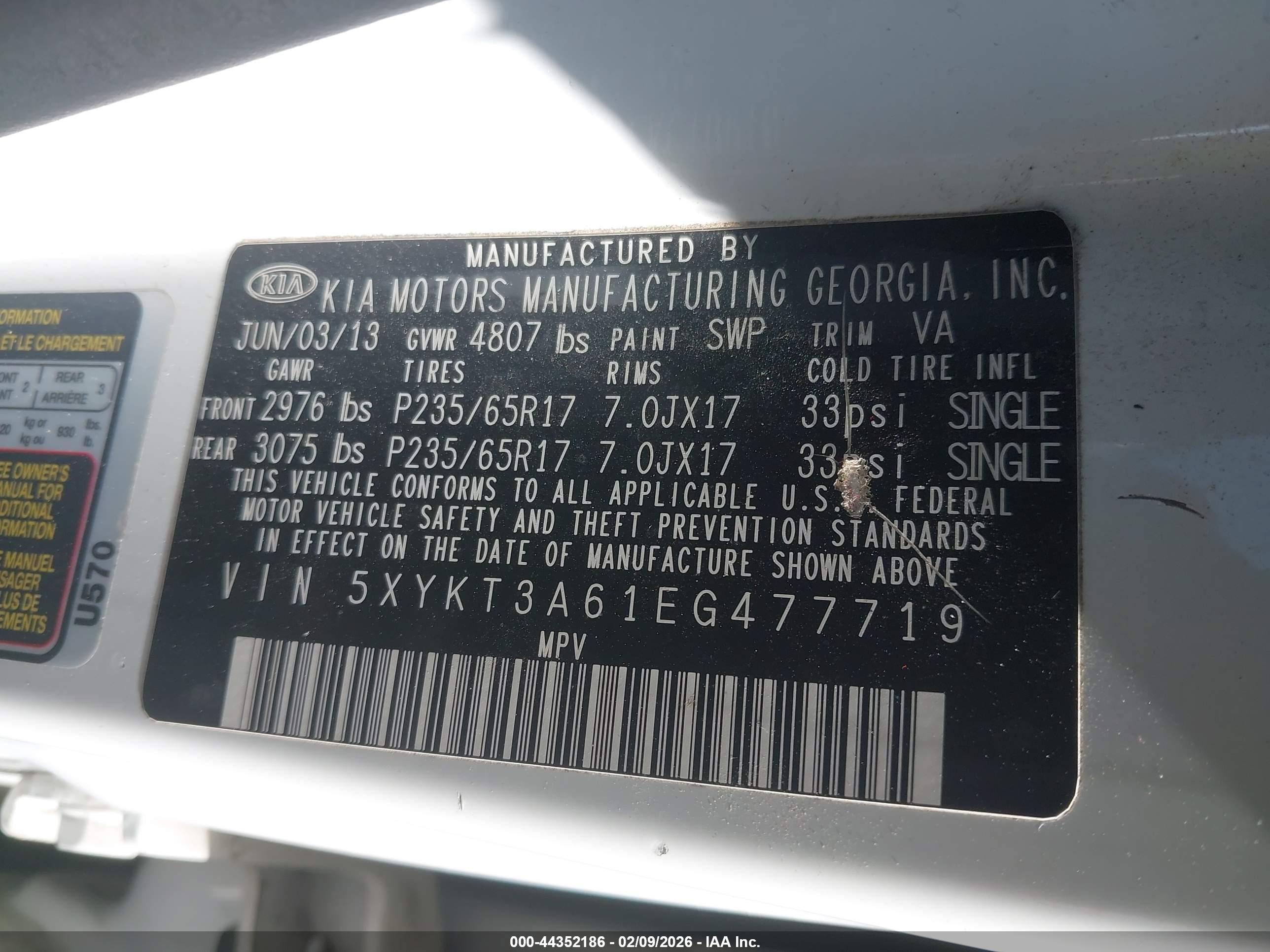 KIA SORENTO image 9