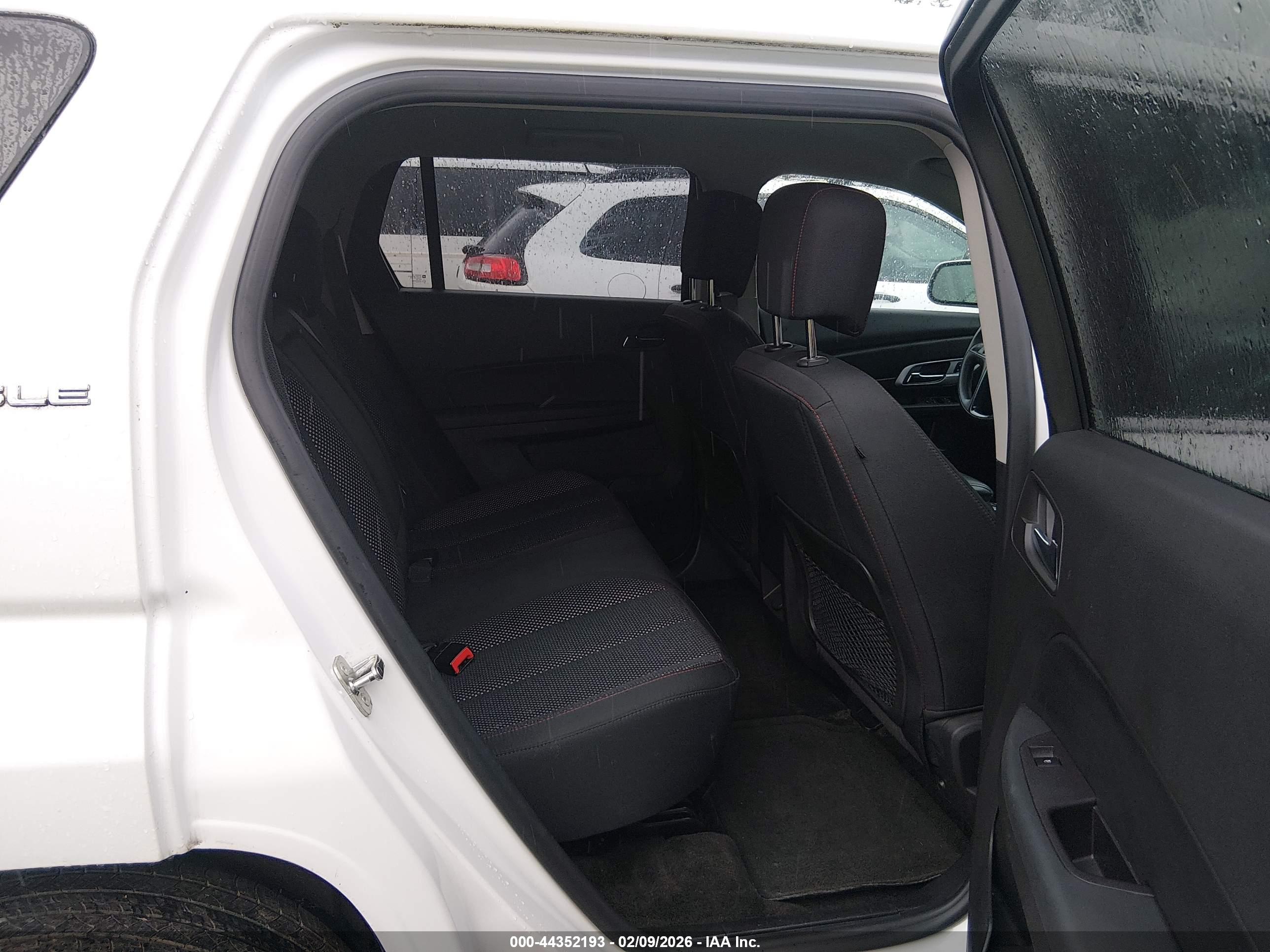 GMC TERRAIN image 8